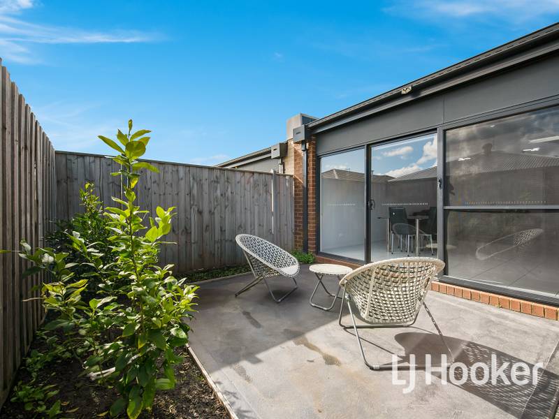 18 Portrait Place, CLYDE NORTH