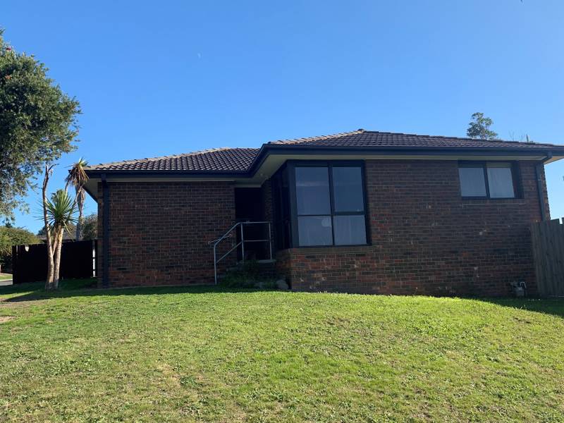 17 Arcadia Avenue, HALLAM