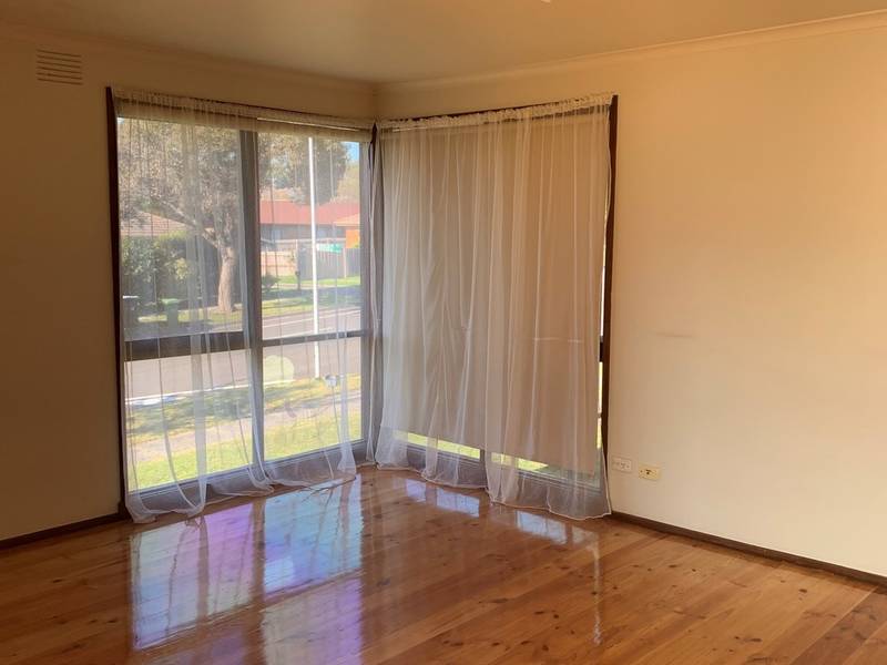 17 Arcadia Avenue, HALLAM
