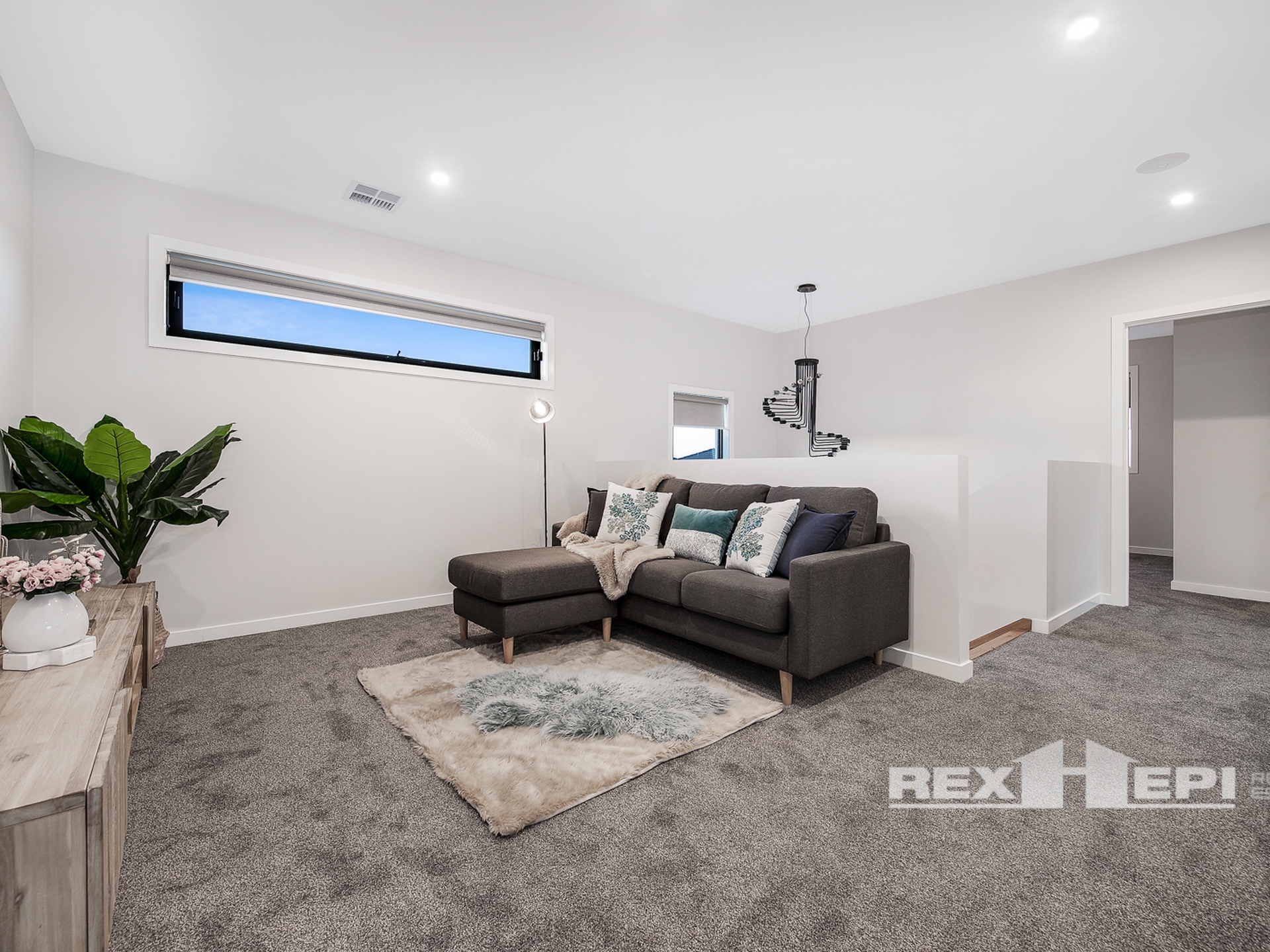 95 Castillo Avenue, CLYDE NORTH