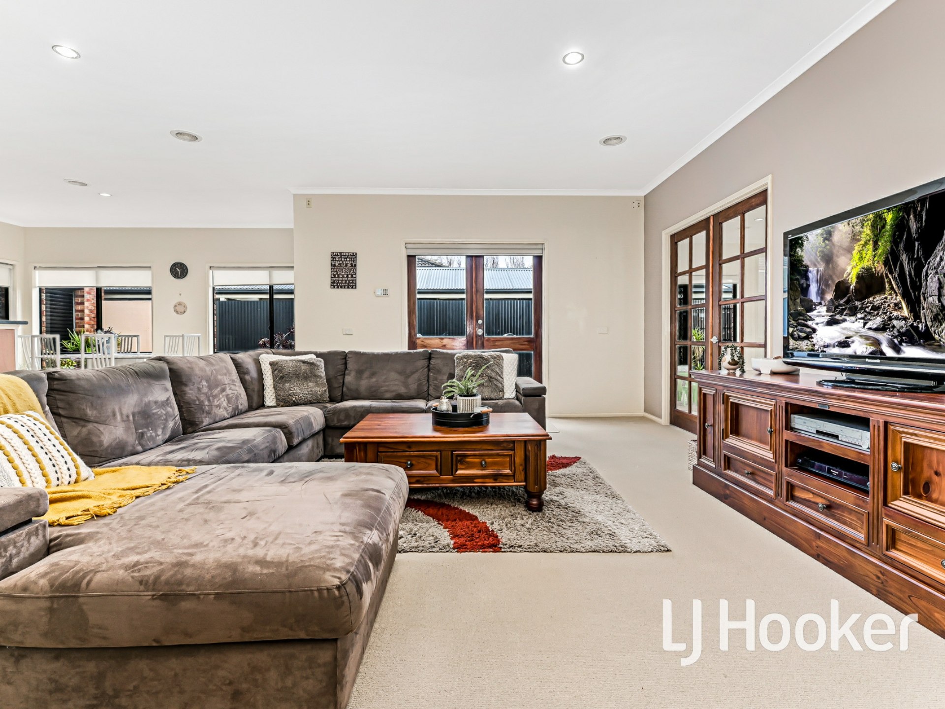 12 Park City Drive, LYNBROOK