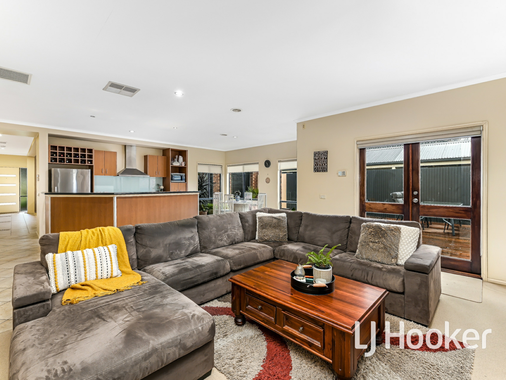 12 Park City Drive, LYNBROOK