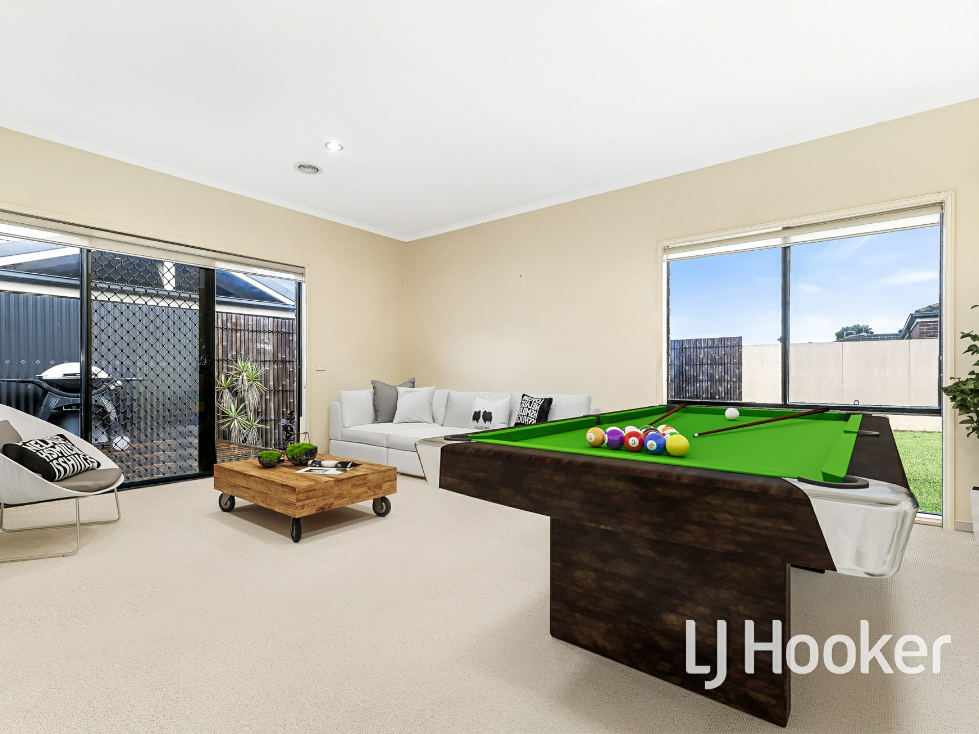 12 Park City Drive, LYNBROOK