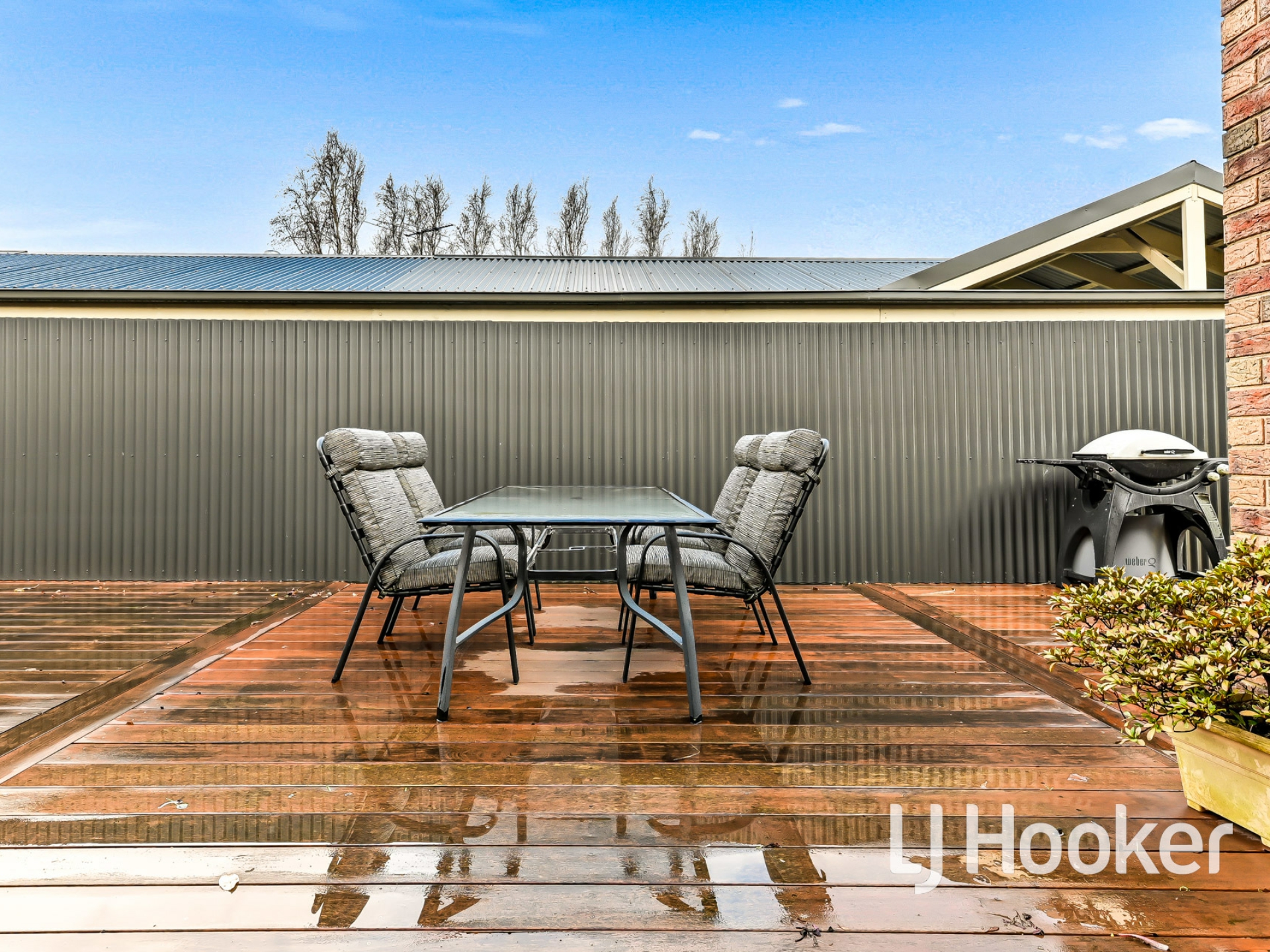 12 Park City Drive, LYNBROOK