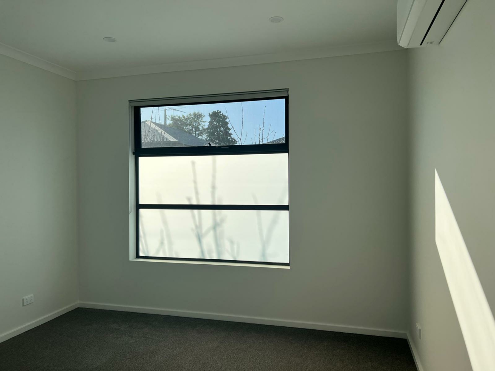 6/11 Young Street, HALLAM