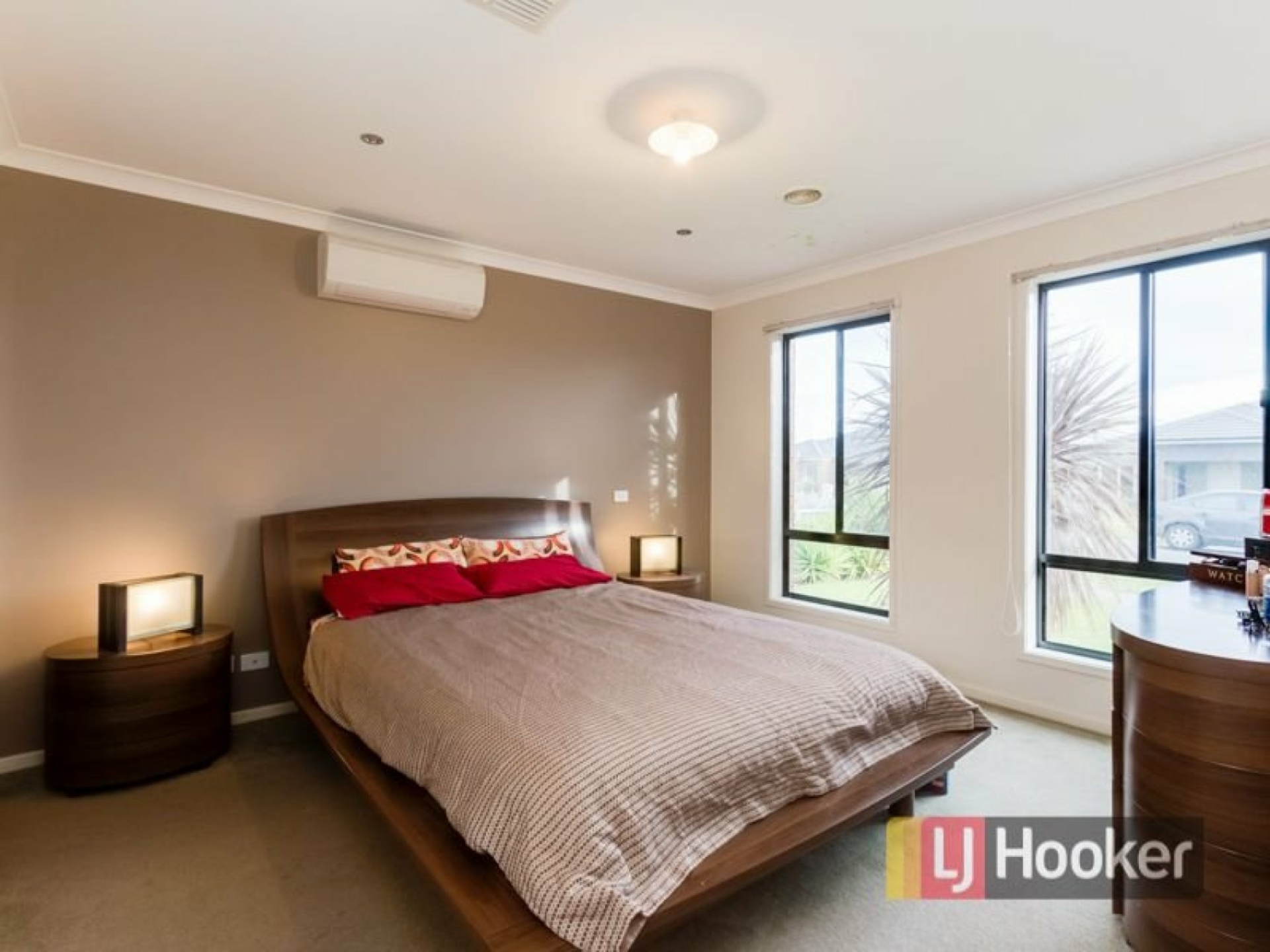 6 Flametree Circuit, CRANBOURNE