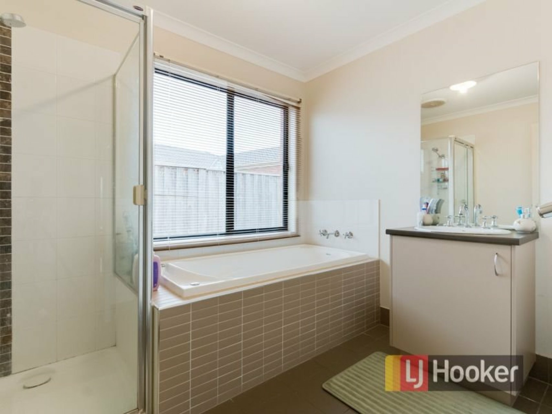 6 Flametree Circuit, CRANBOURNE