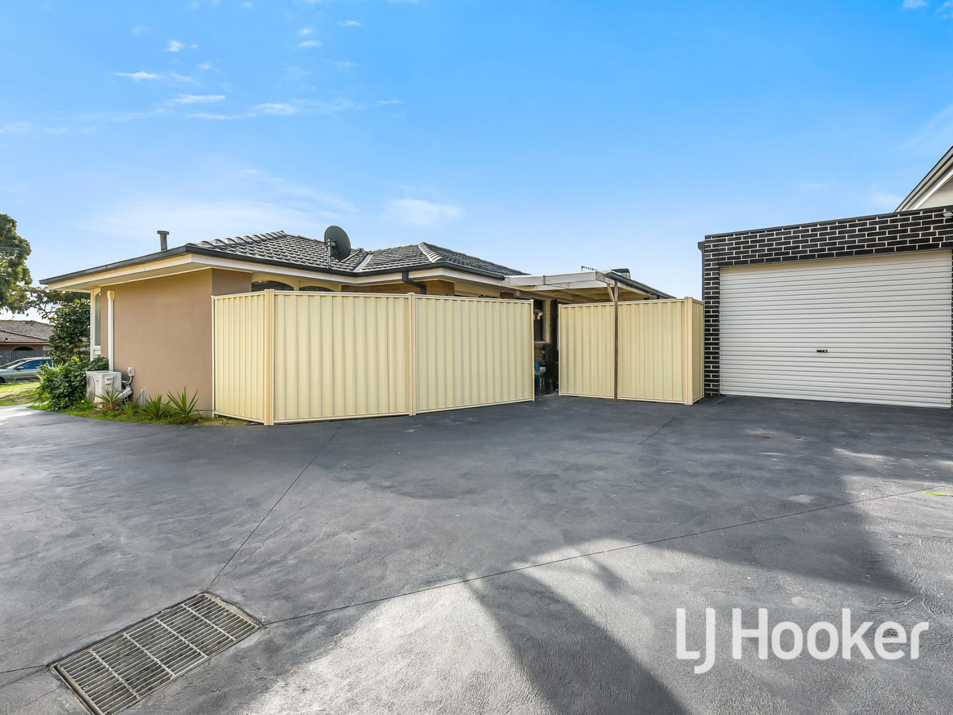 6 Sinclair Court Hampton Park VIC