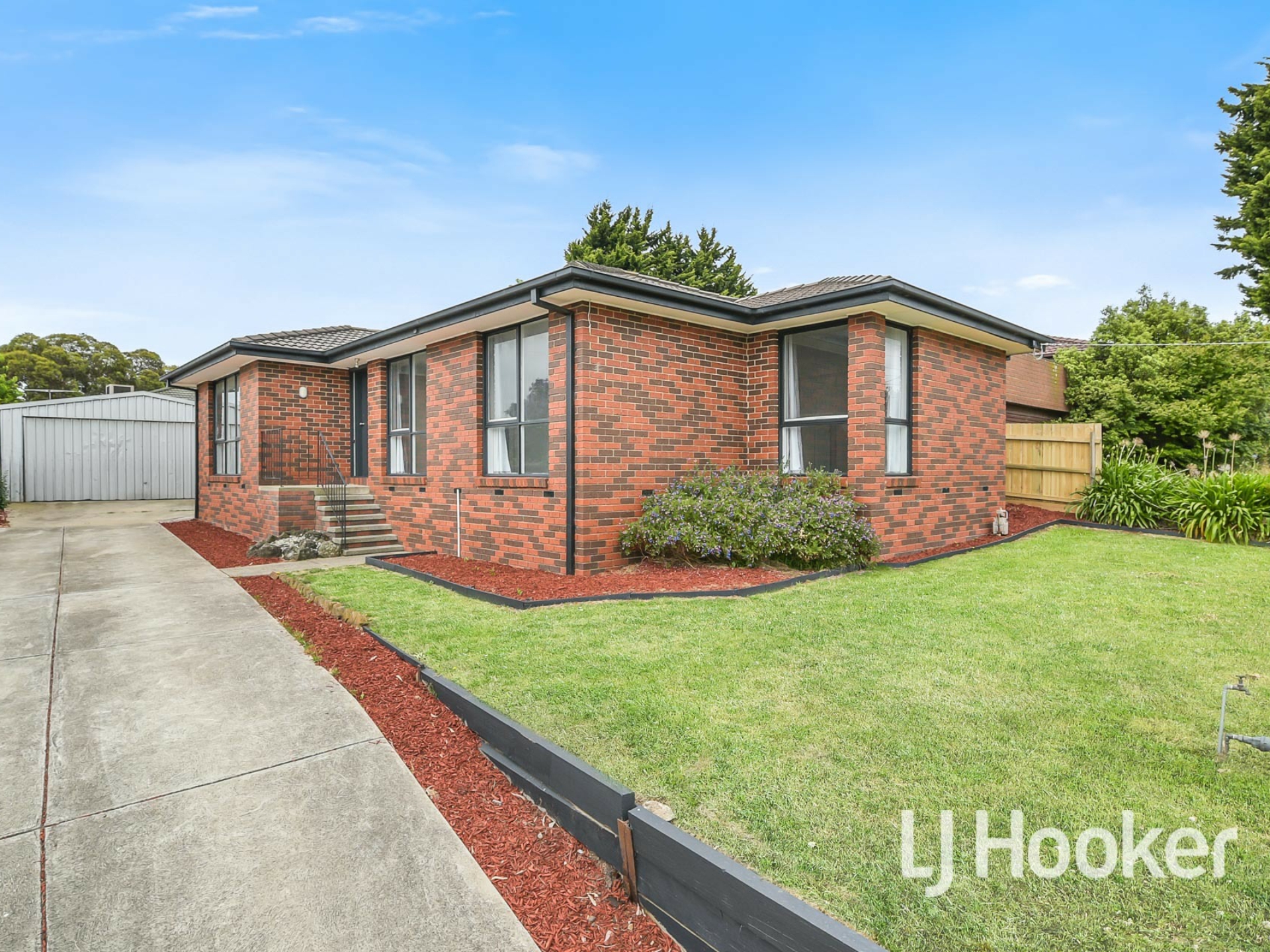 15 Meredith Crescent Hampton Park VIC