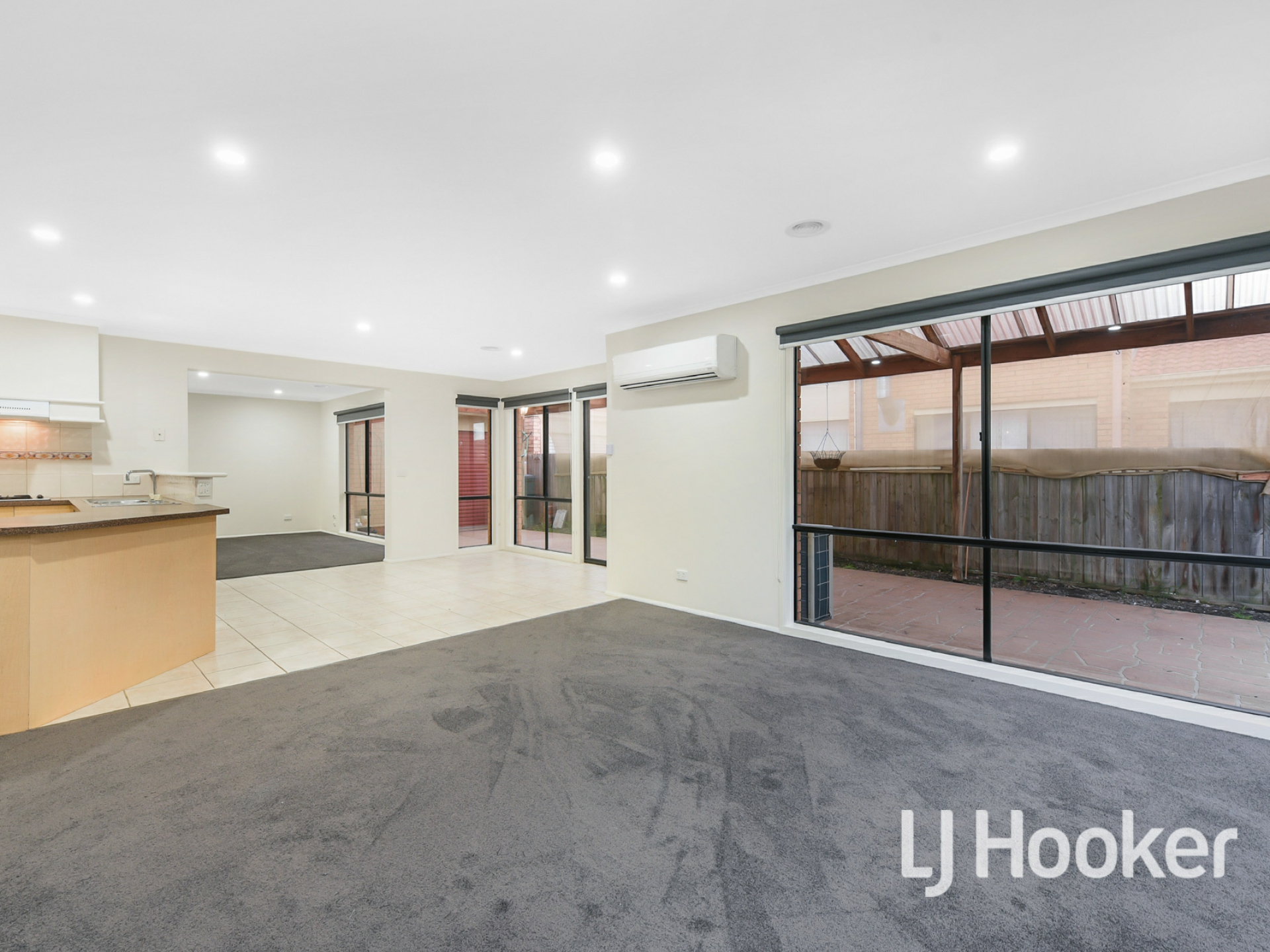 30 Central Park Way, CRANBOURNE WEST