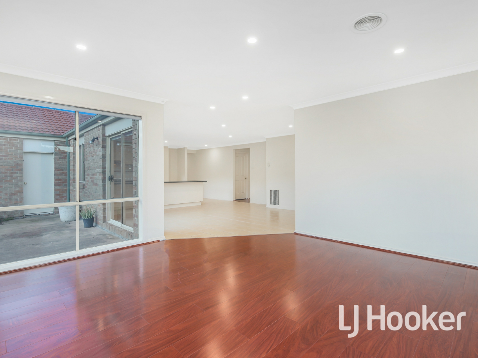 27 Kingston Avenue, NARRE WARREN SOUTH