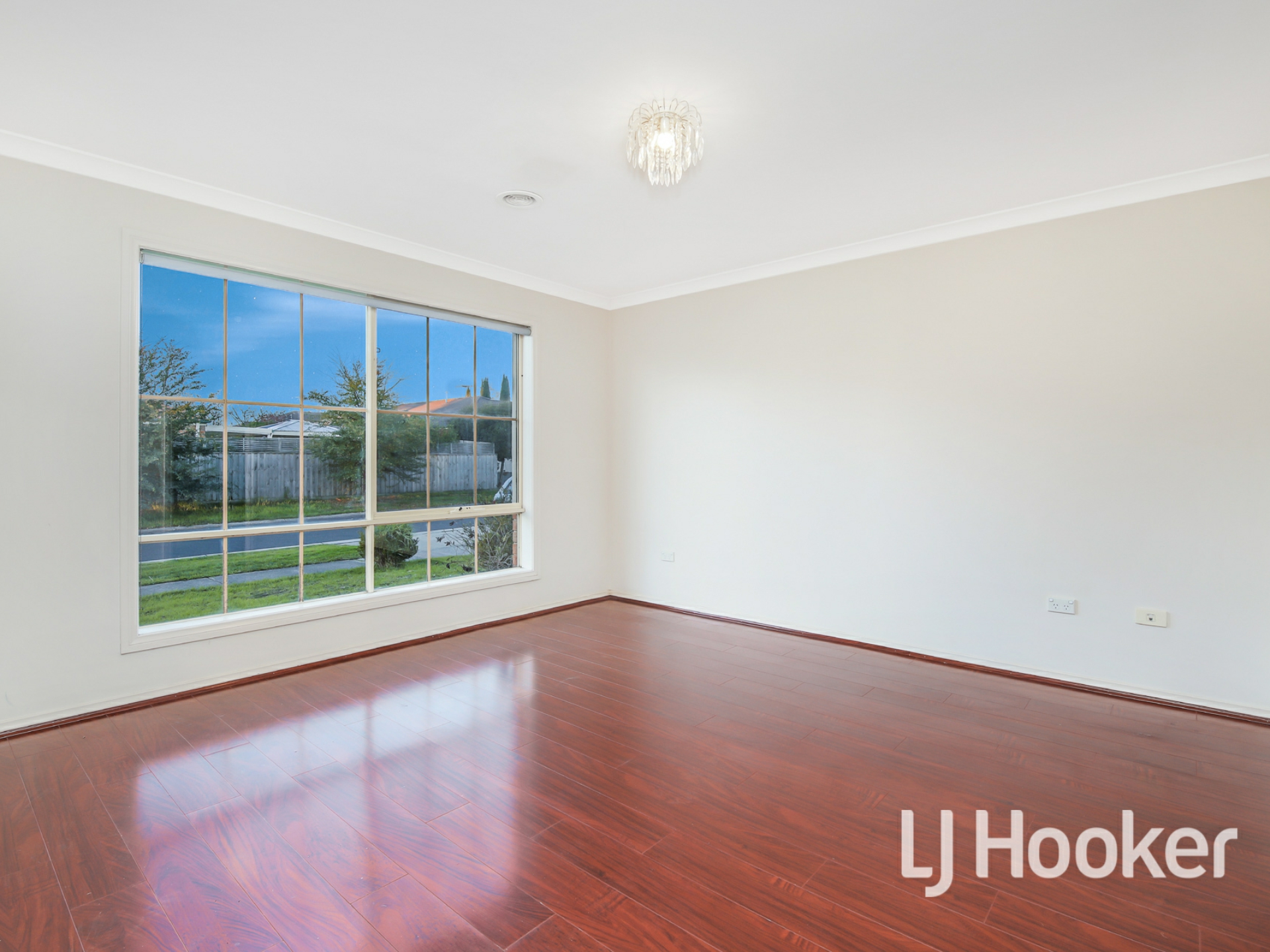 27 Kingston Avenue, NARRE WARREN SOUTH