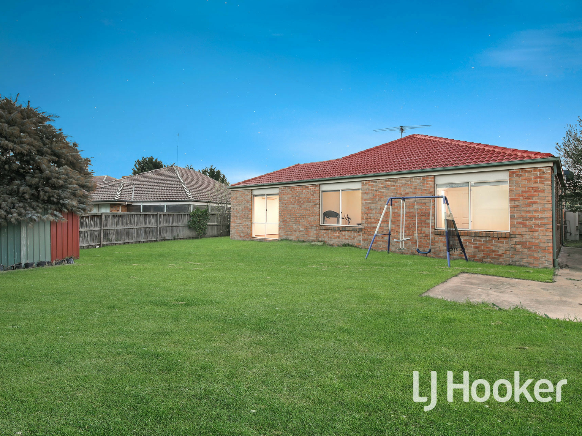 27 Kingston Avenue, NARRE WARREN SOUTH