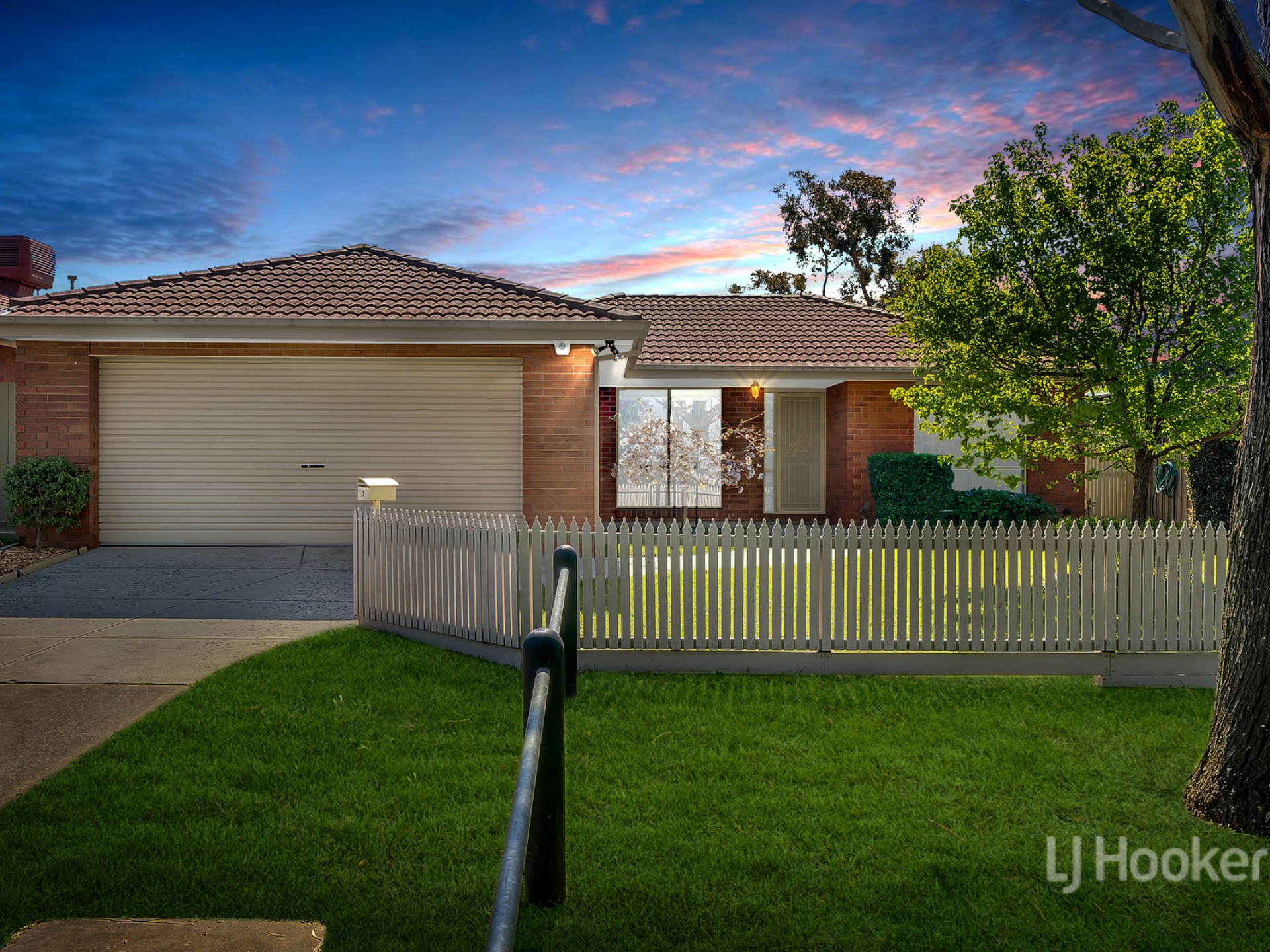 7 Waltham Mews, Cranbourne East