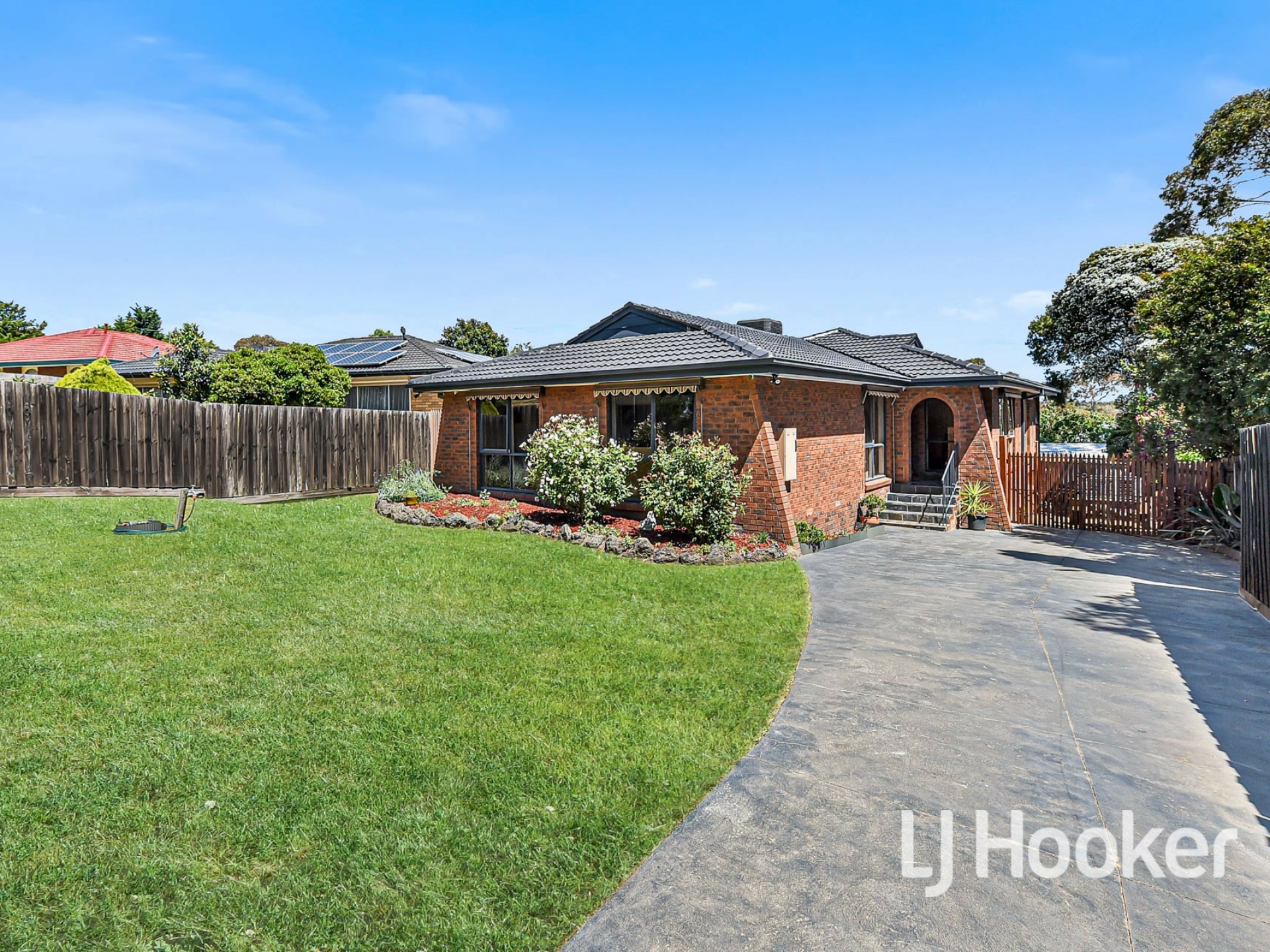 14 Cotham Square Hampton Park VIC