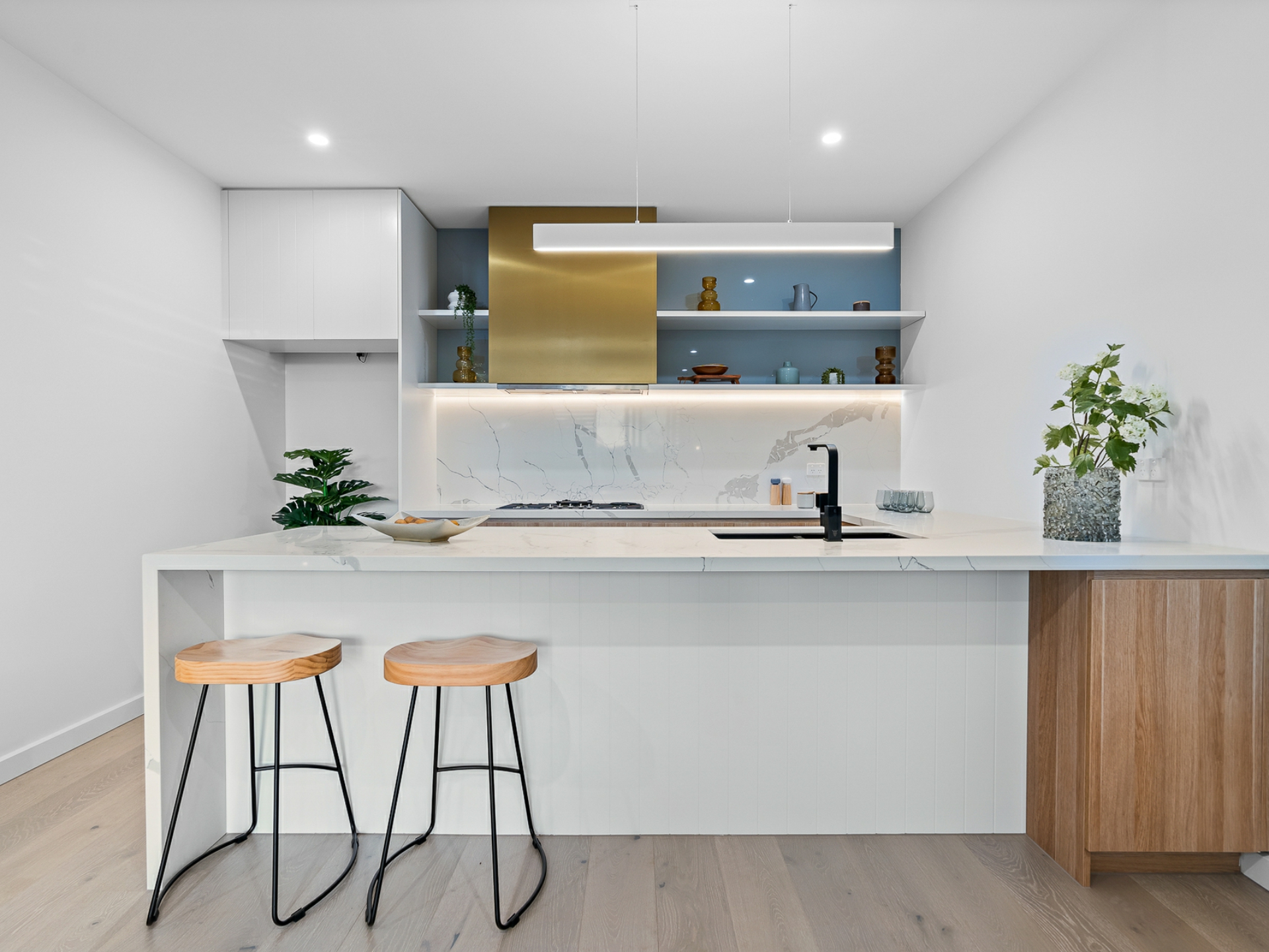 2/2 Montgomery Avenue, MOUNT WAVERLEY