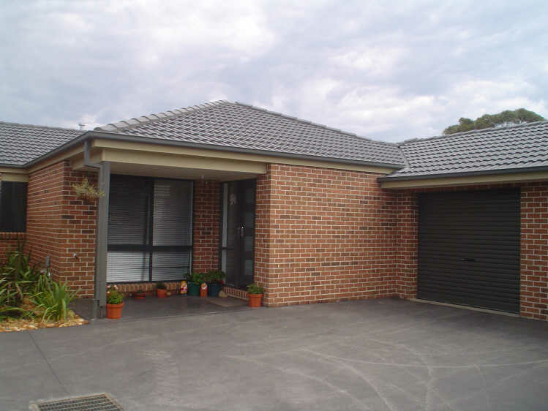 4/140 Camms Road, CRANBOURNE