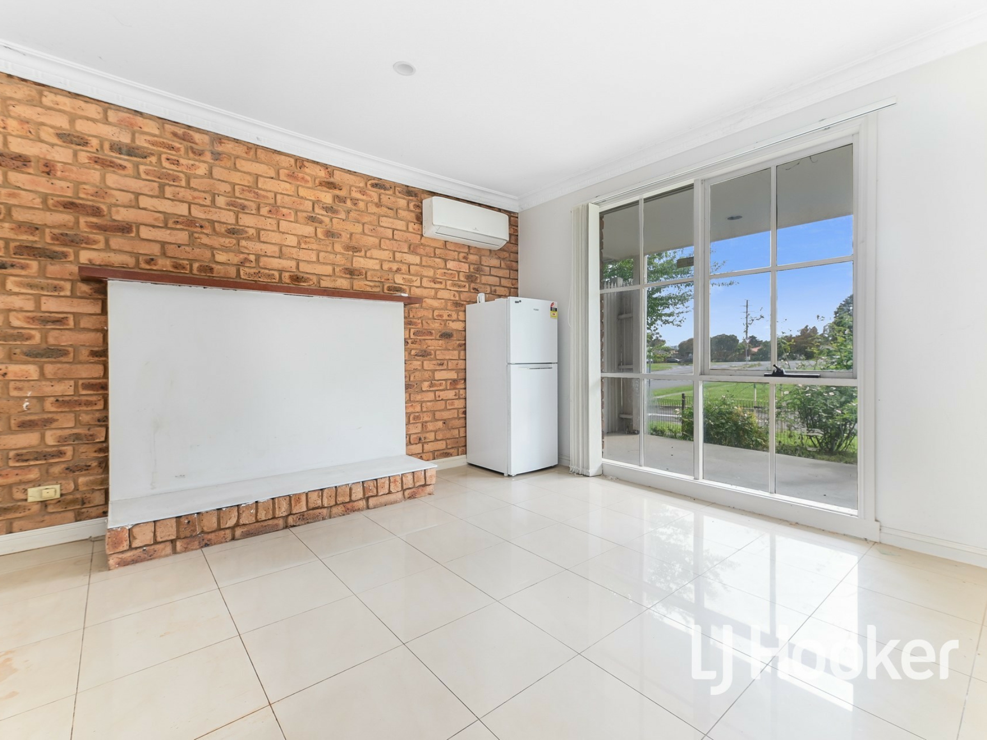 2 Springfield Drive, NARRE WARREN