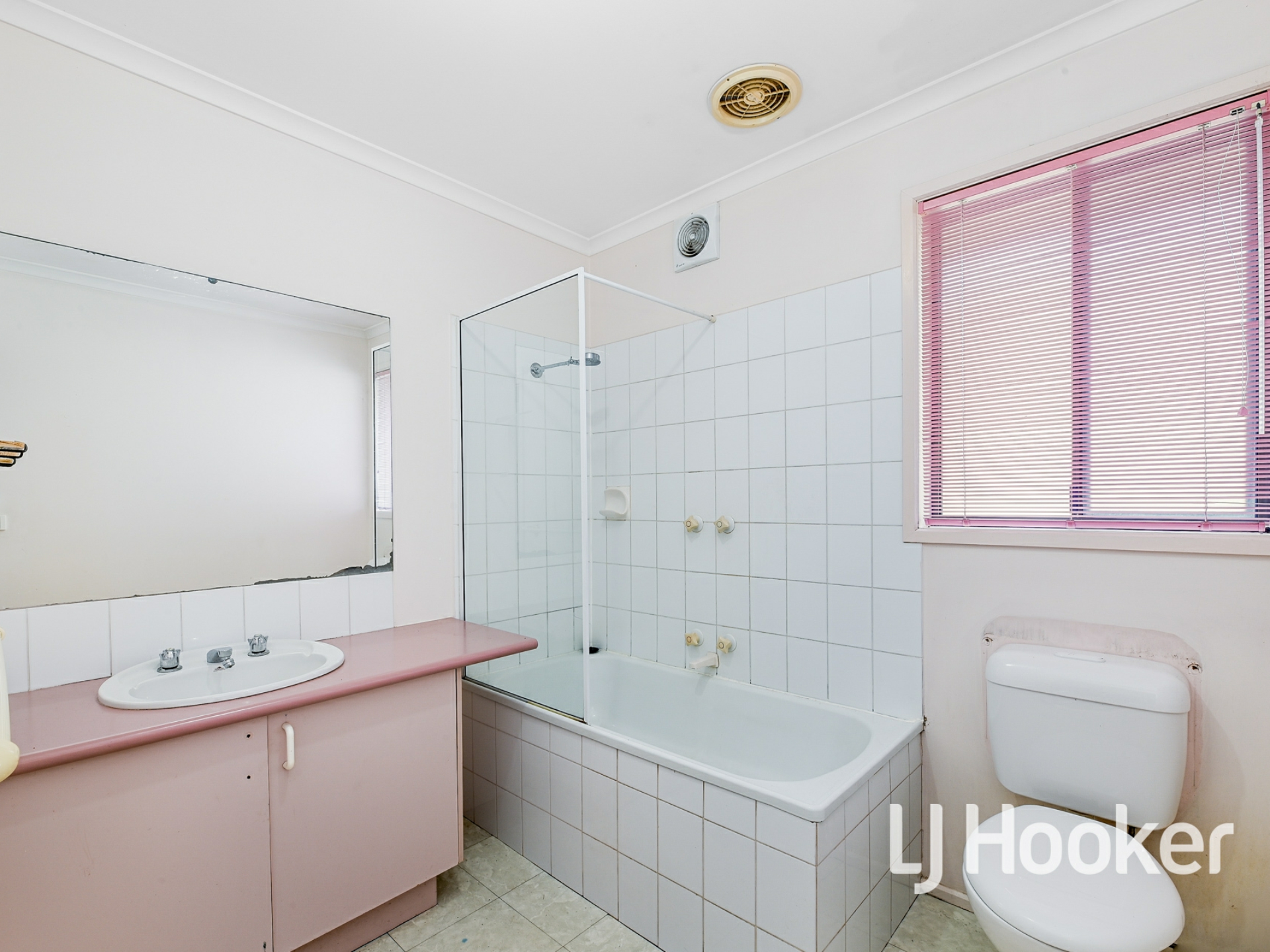 5 Springfield Crescent, HAMPTON PARK