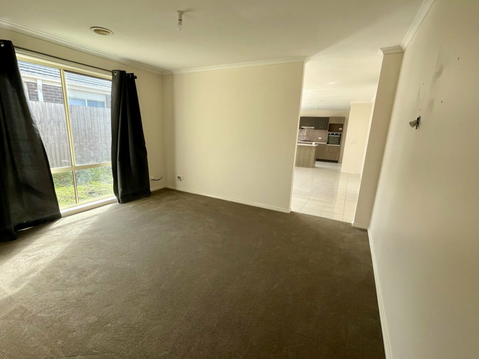 10 Venus Place, CRANBOURNE