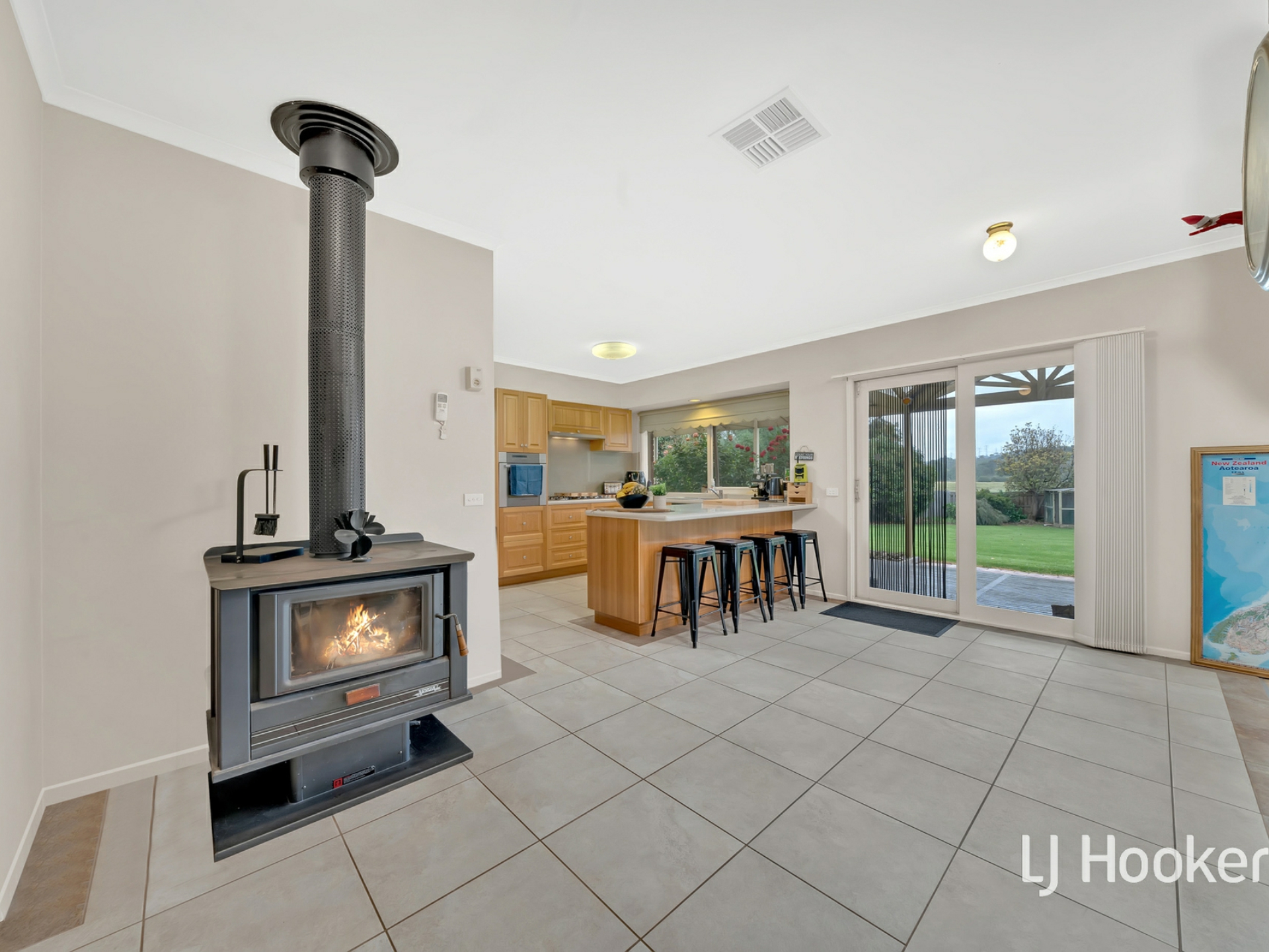64-66 Kennington Park Drive, ENDEAVOUR HILLS