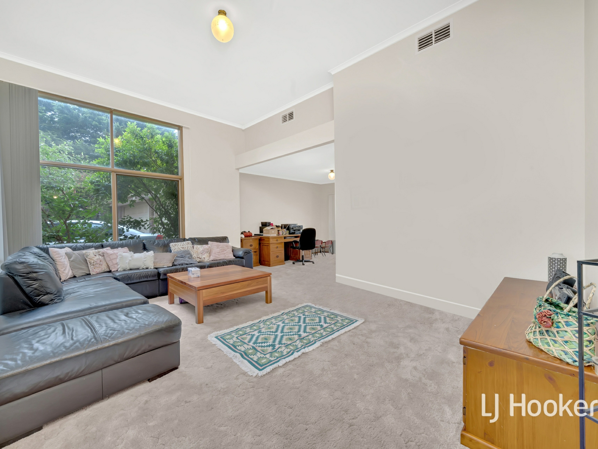 64-66 Kennington Park Drive, ENDEAVOUR HILLS