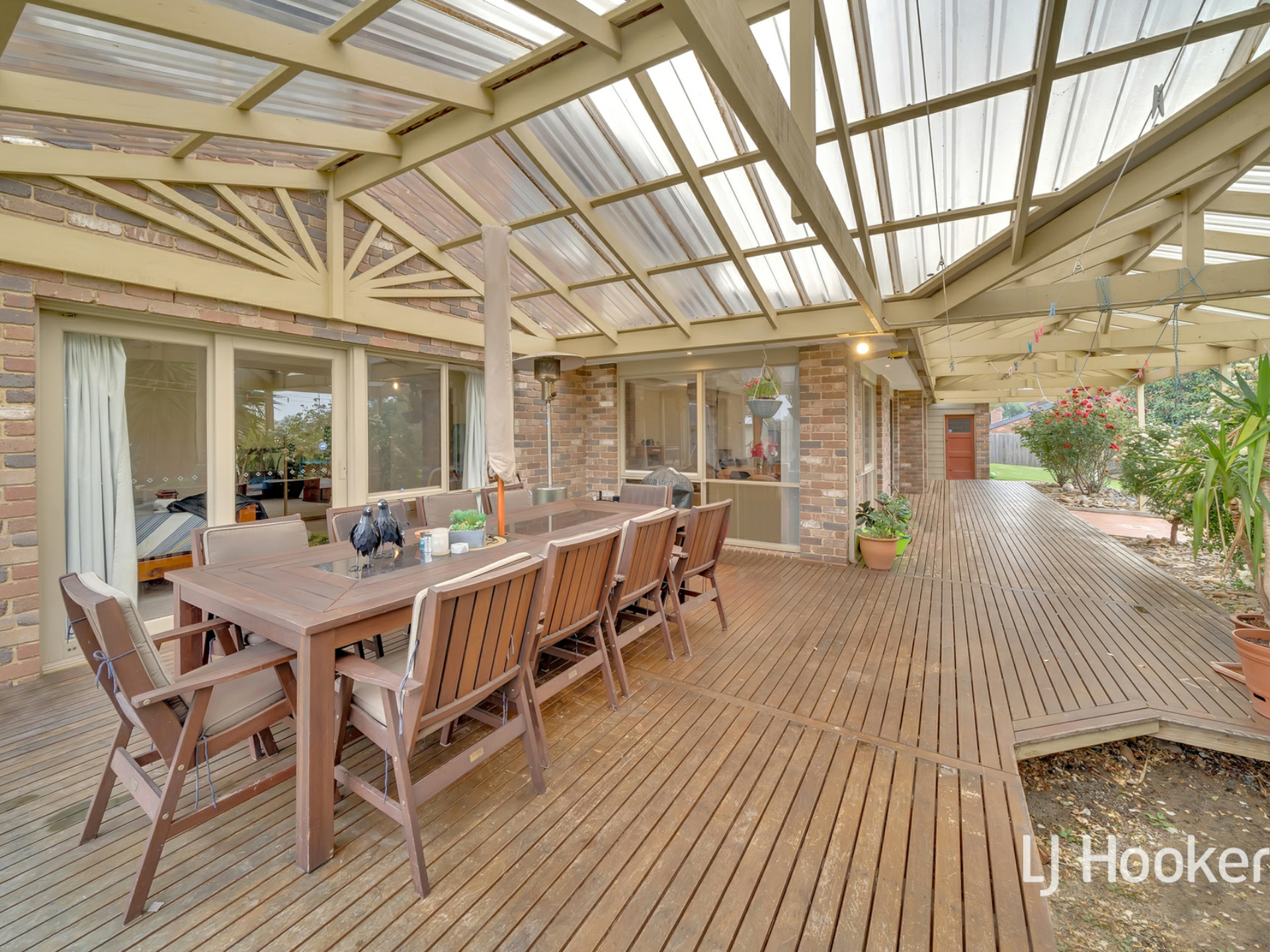 64-66 Kennington Park Drive, ENDEAVOUR HILLS