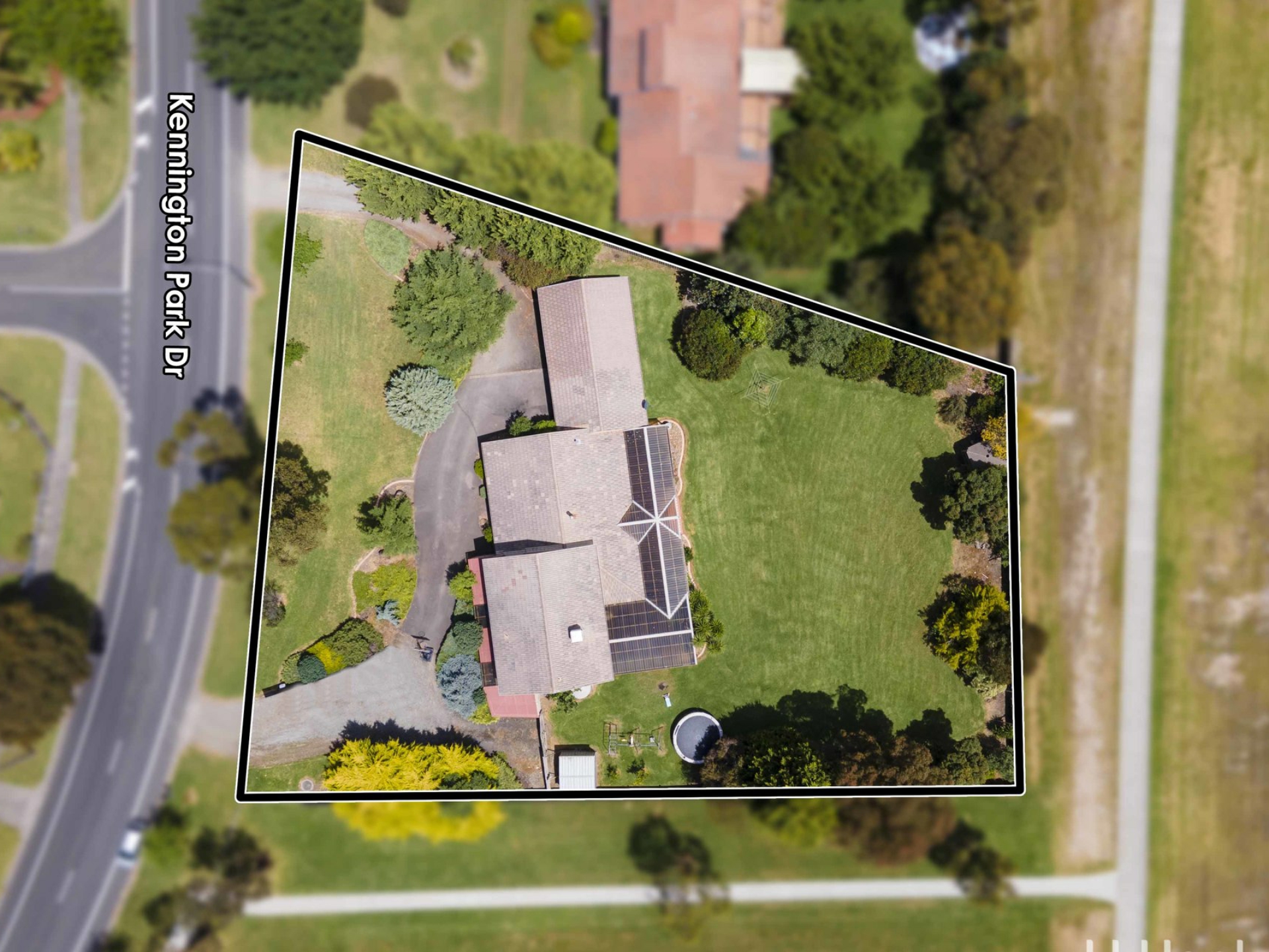64-66 Kennington Park Drive, ENDEAVOUR HILLS