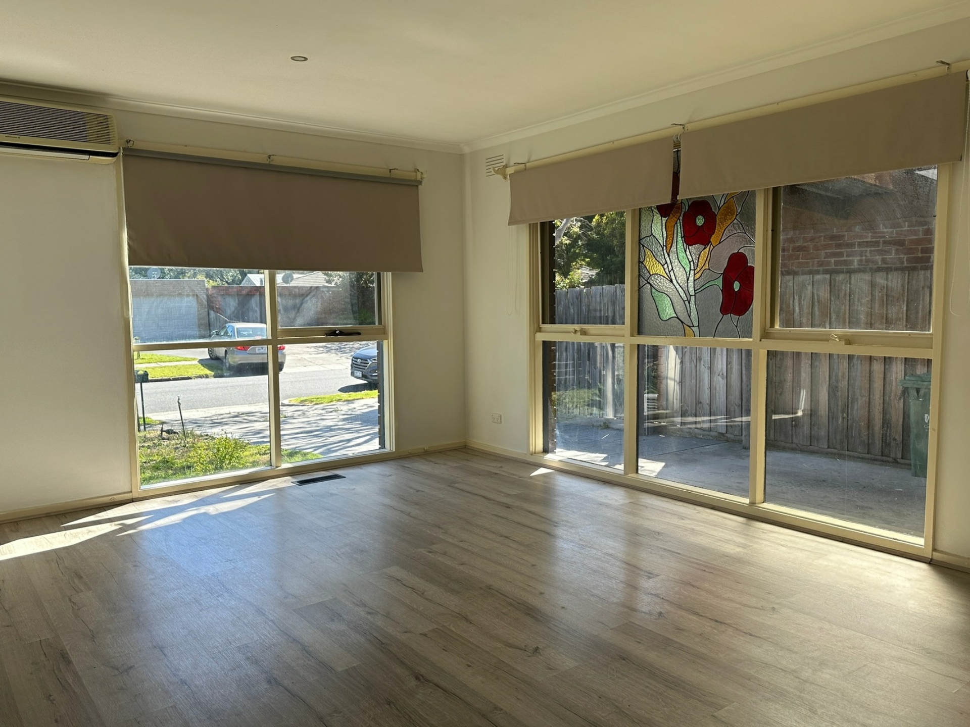 37 Green Valley Crescent, HAMPTON PARK