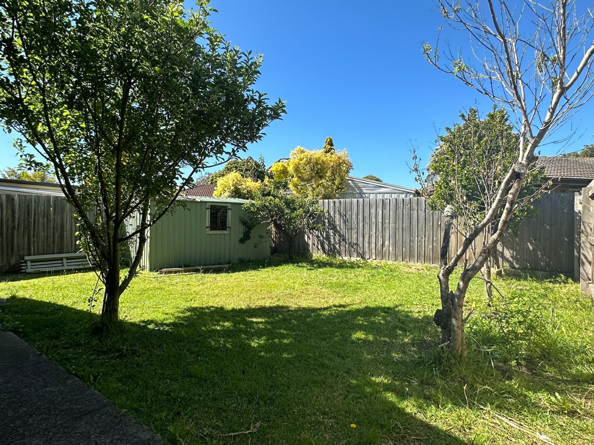 37 Green Valley Crescent, HAMPTON PARK