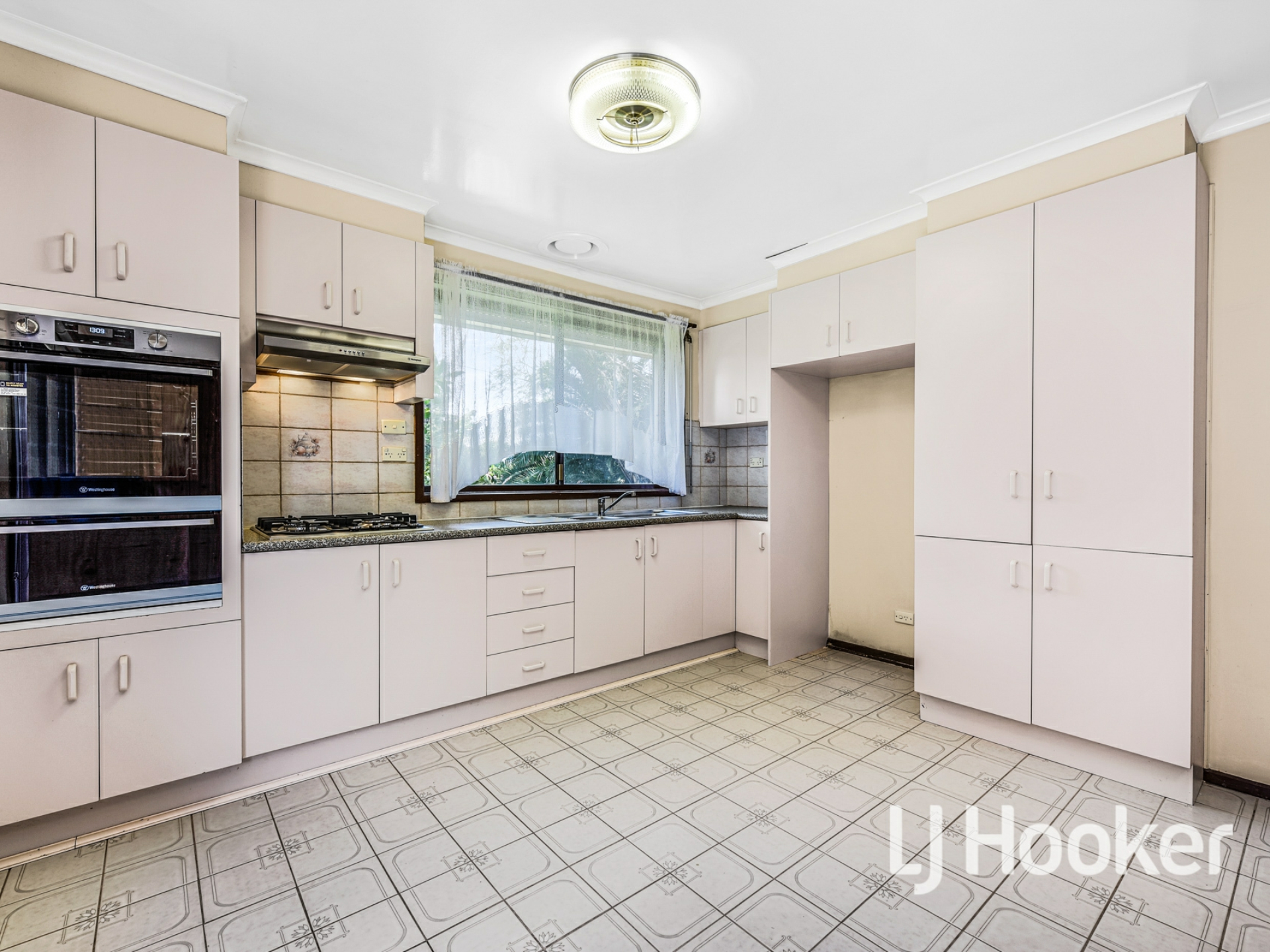 1 Meadows Court, CHADSTONE
