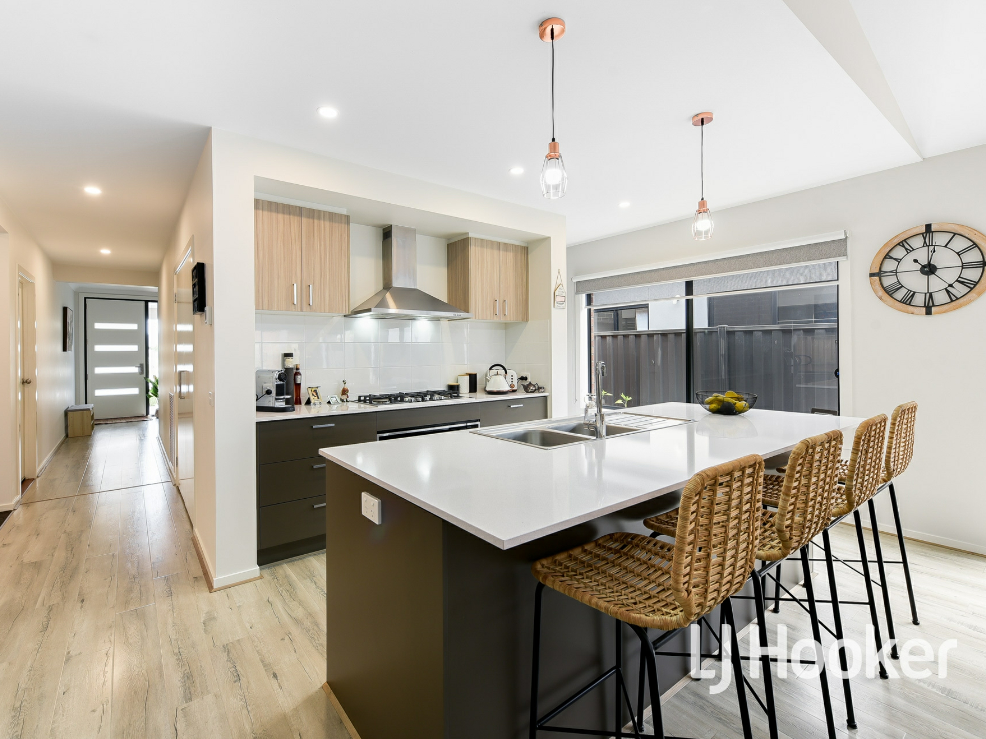 41 Brittle Gum Road, CRANBOURNE EAST