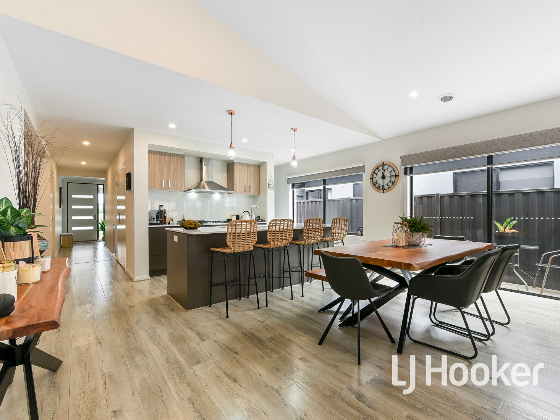 41 Brittle Gum Road, CRANBOURNE EAST