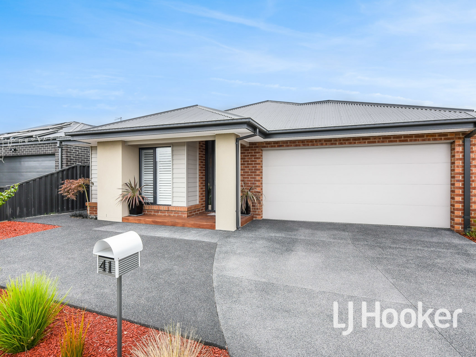 41 Brittle Gum Road, CRANBOURNE EAST