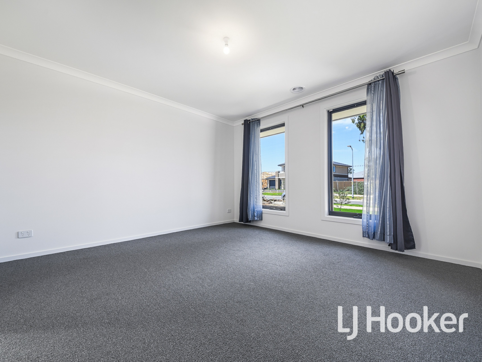 15 Candice Grove, CRANBOURNE