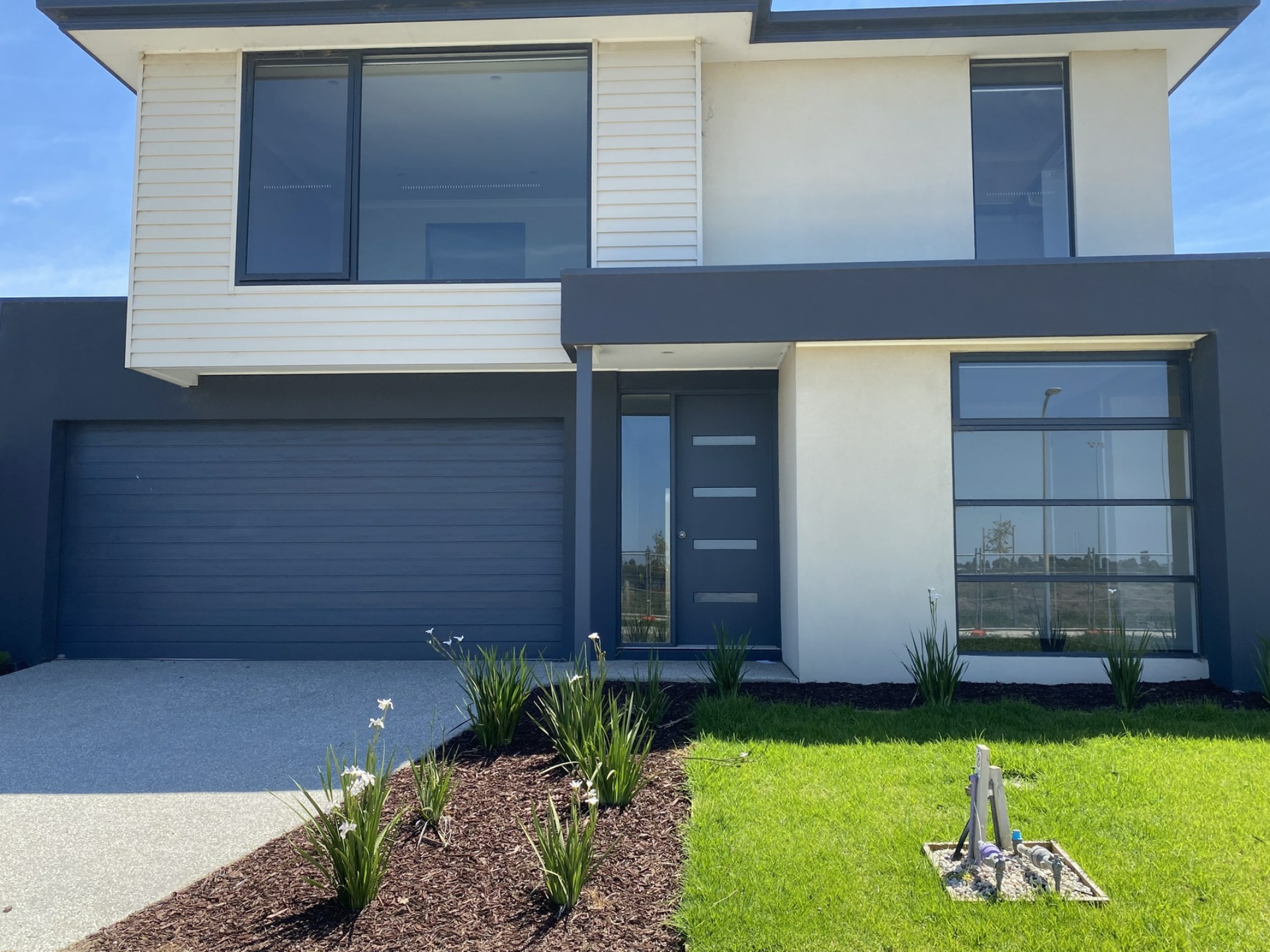 11 Camaro Drive, CRANBOURNE EAST