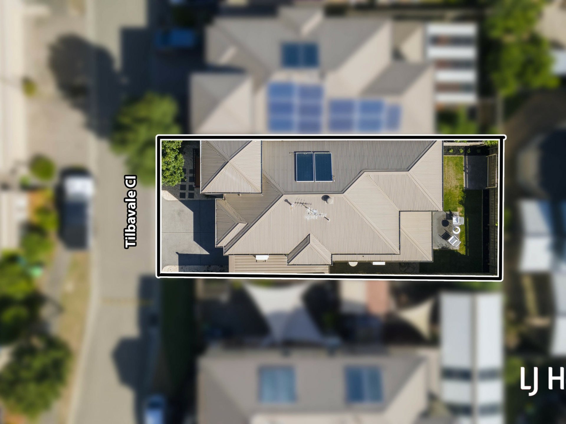 25 Tilbavale Close, HALLAM