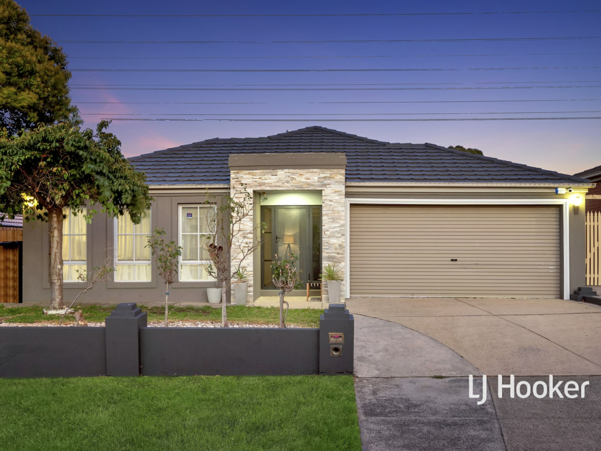 13 Borrowdale Court, Cranbourne West