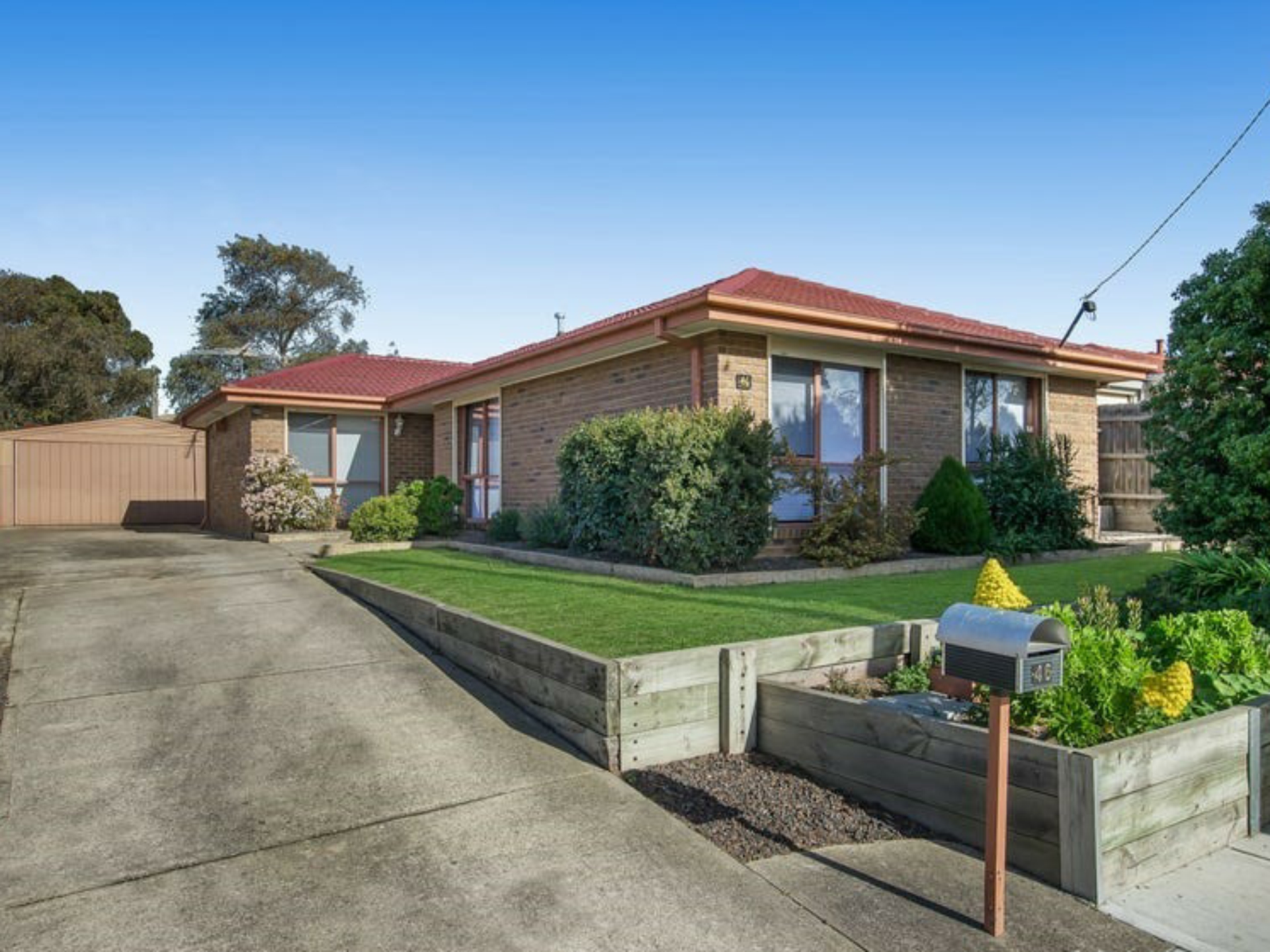 46 Springfield Crescent, HAMPTON PARK