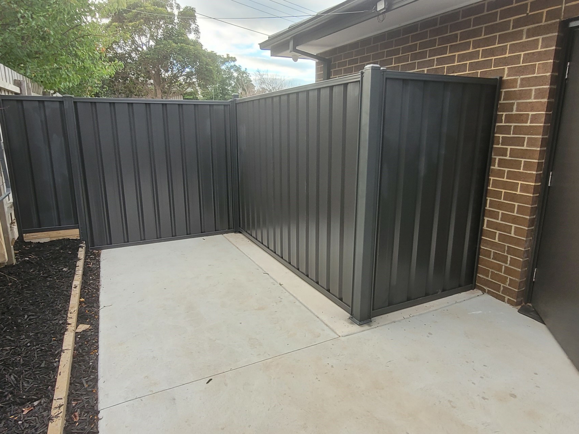 2 Albert Road, HALLAM