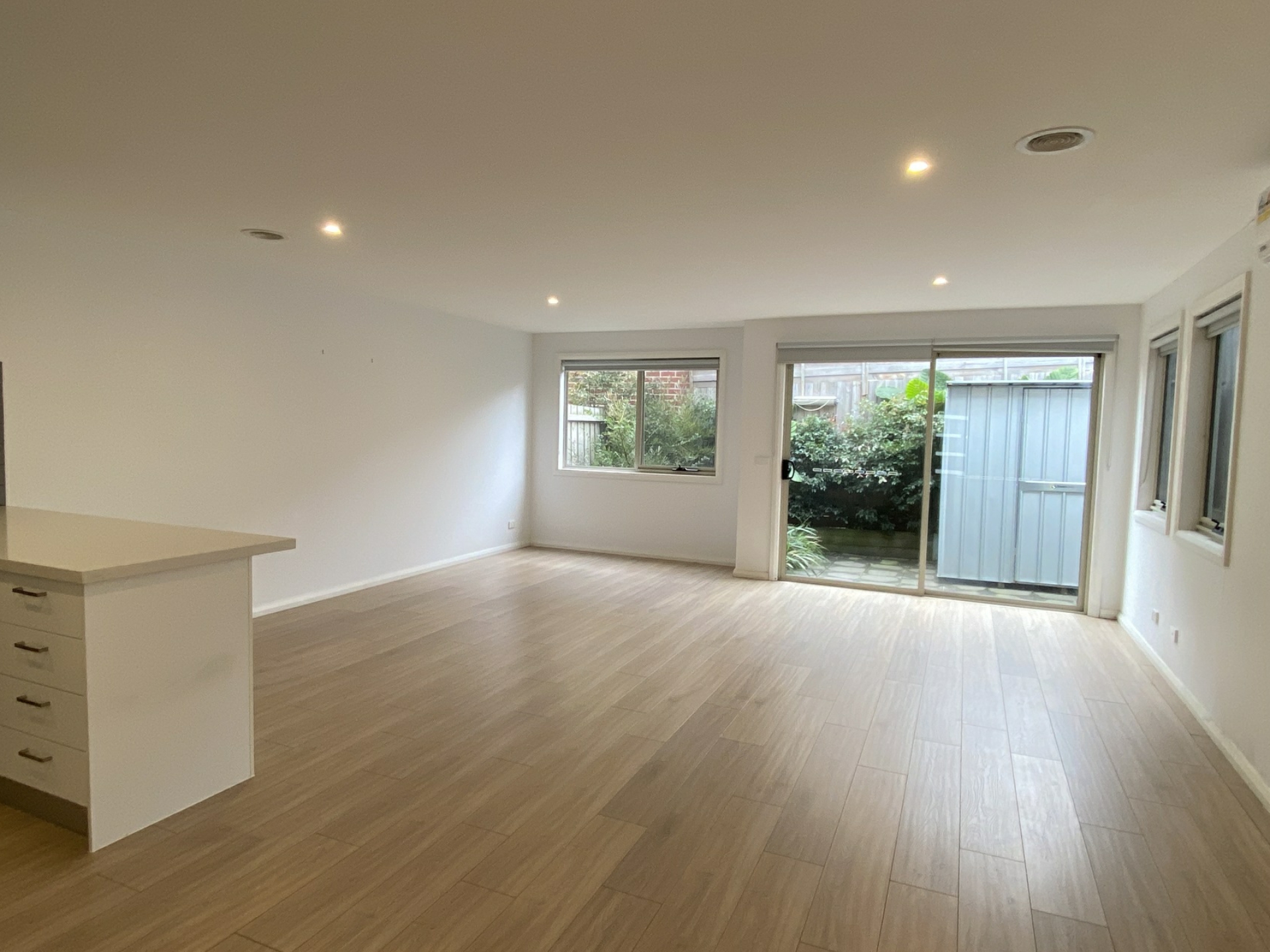 21 Sunshine Court, HAMPTON PARK
