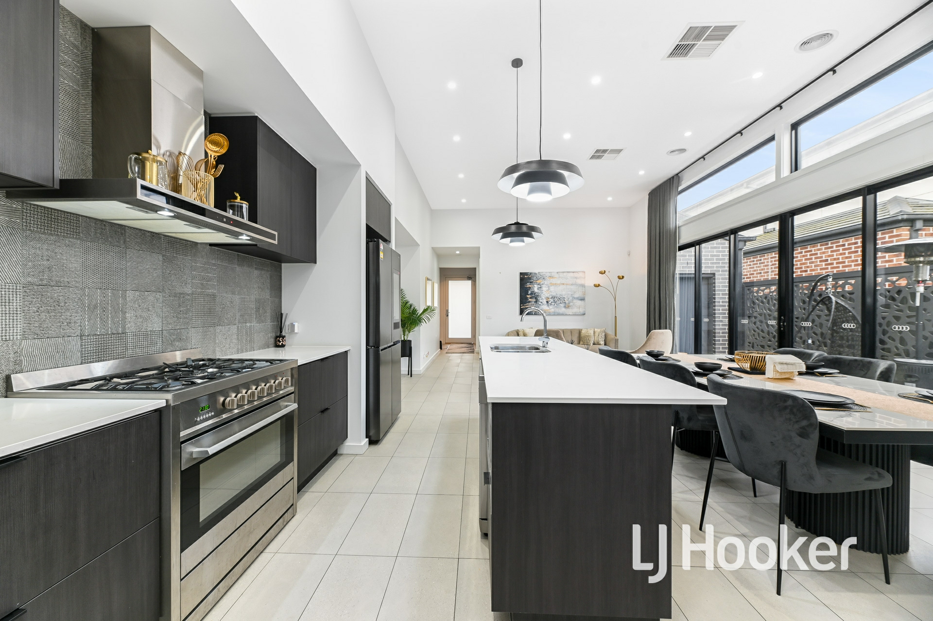 11 Merribrook Boulevard, CLYDE
