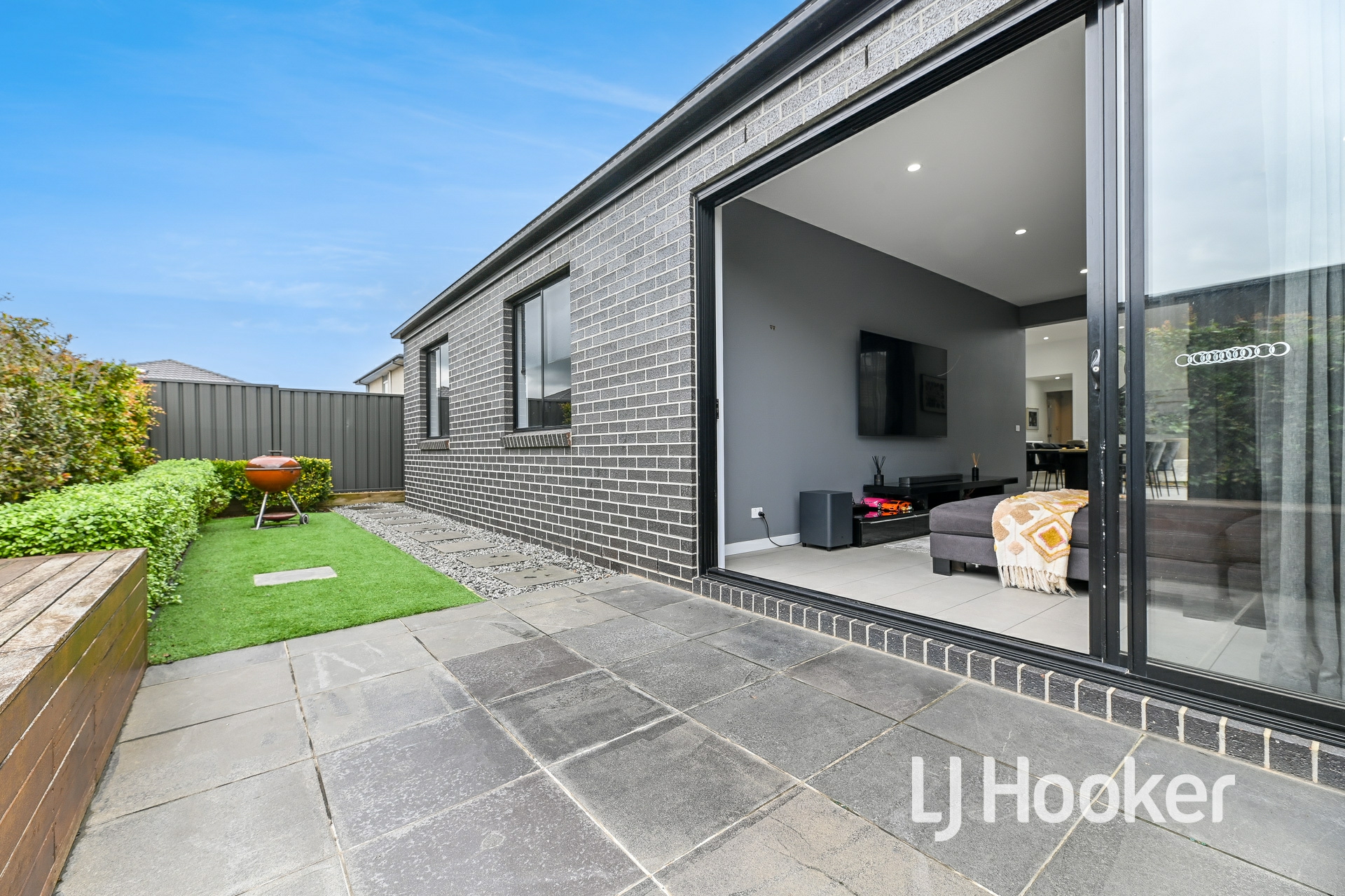 11 Merribrook Boulevard, CLYDE