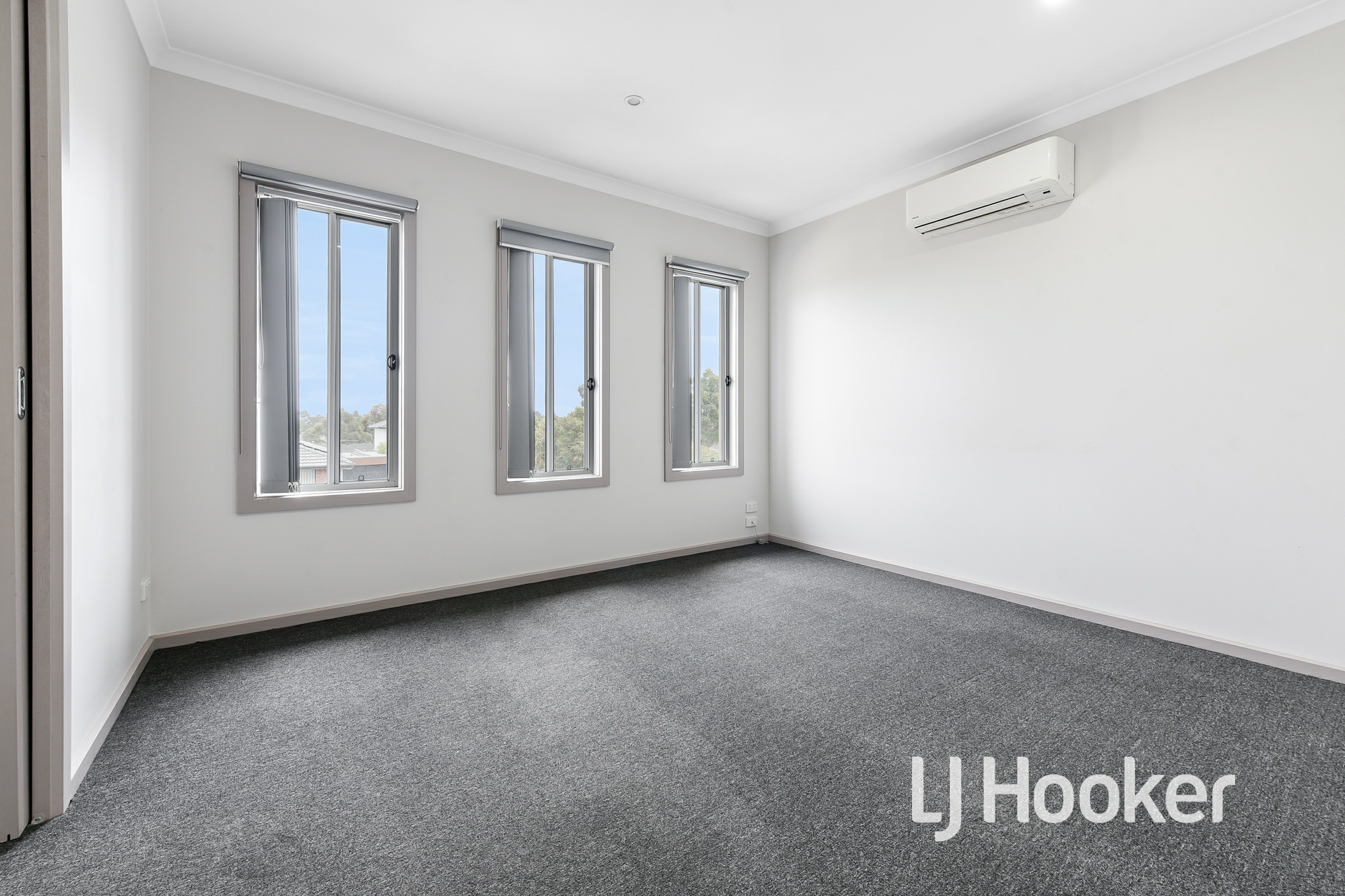 4 Ashford Close, HAMPTON PARK