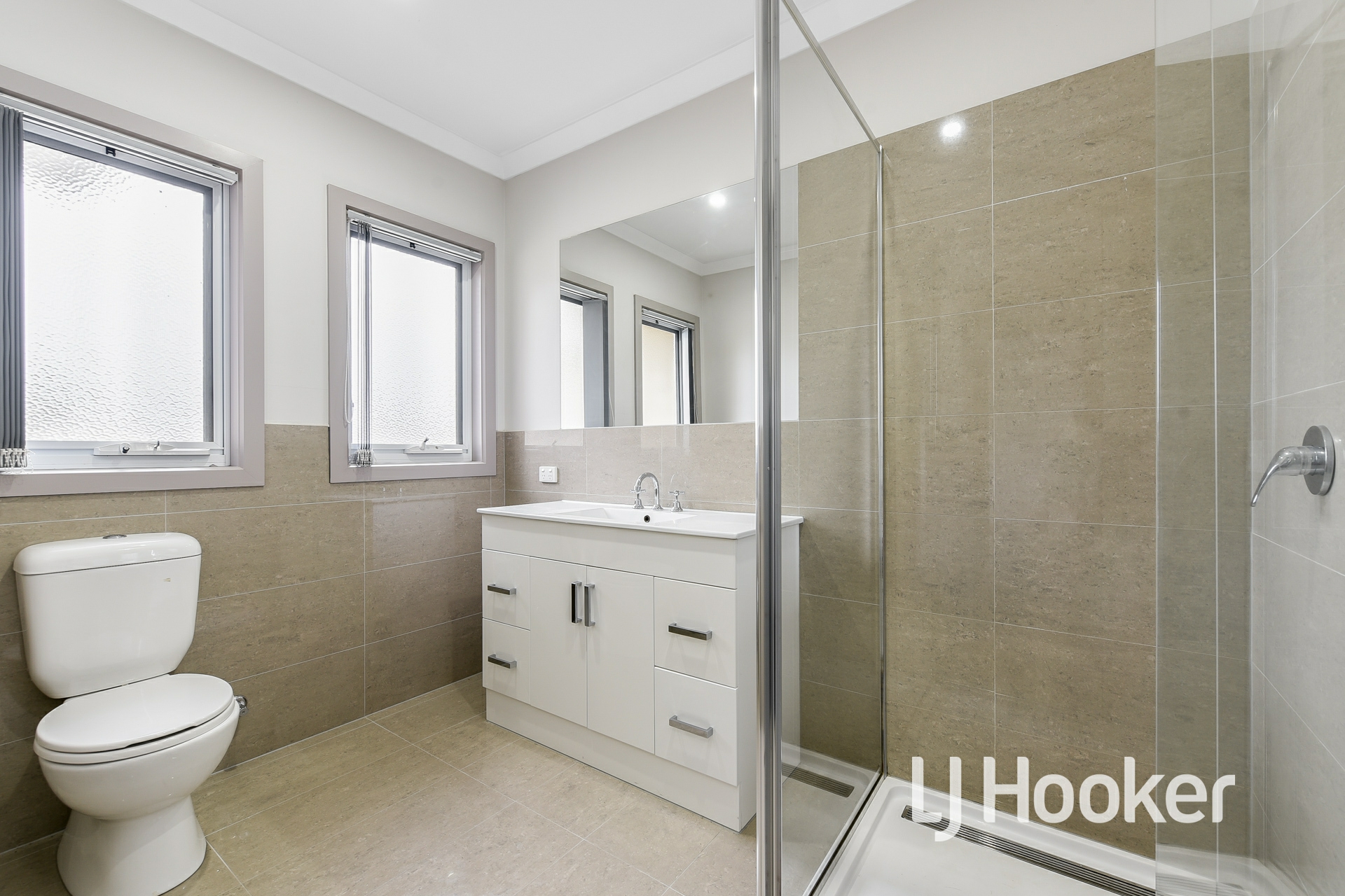 4 Ashford Close, HAMPTON PARK