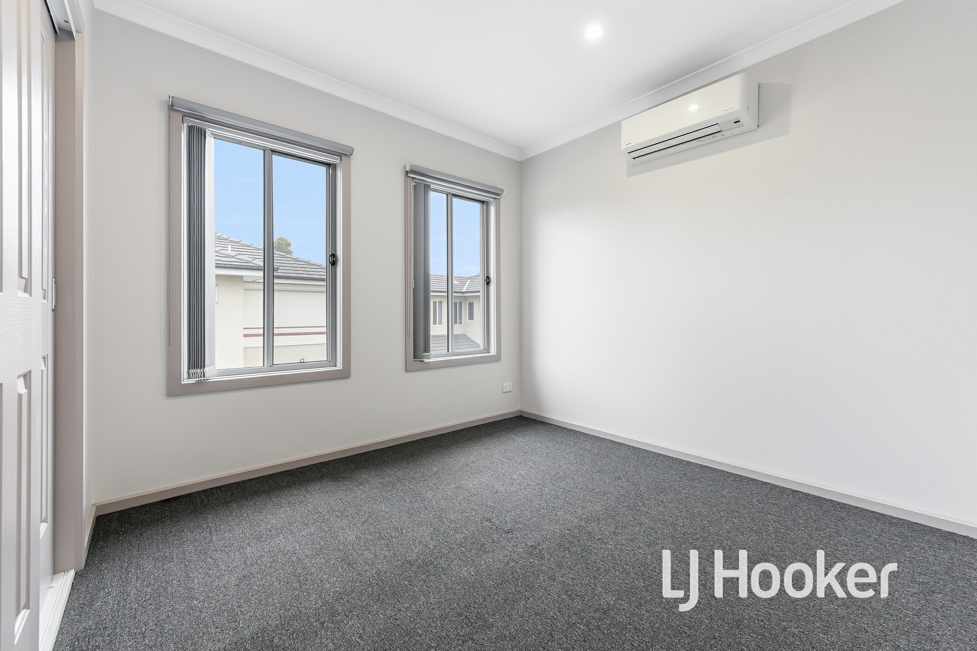 4 Ashford Close, HAMPTON PARK