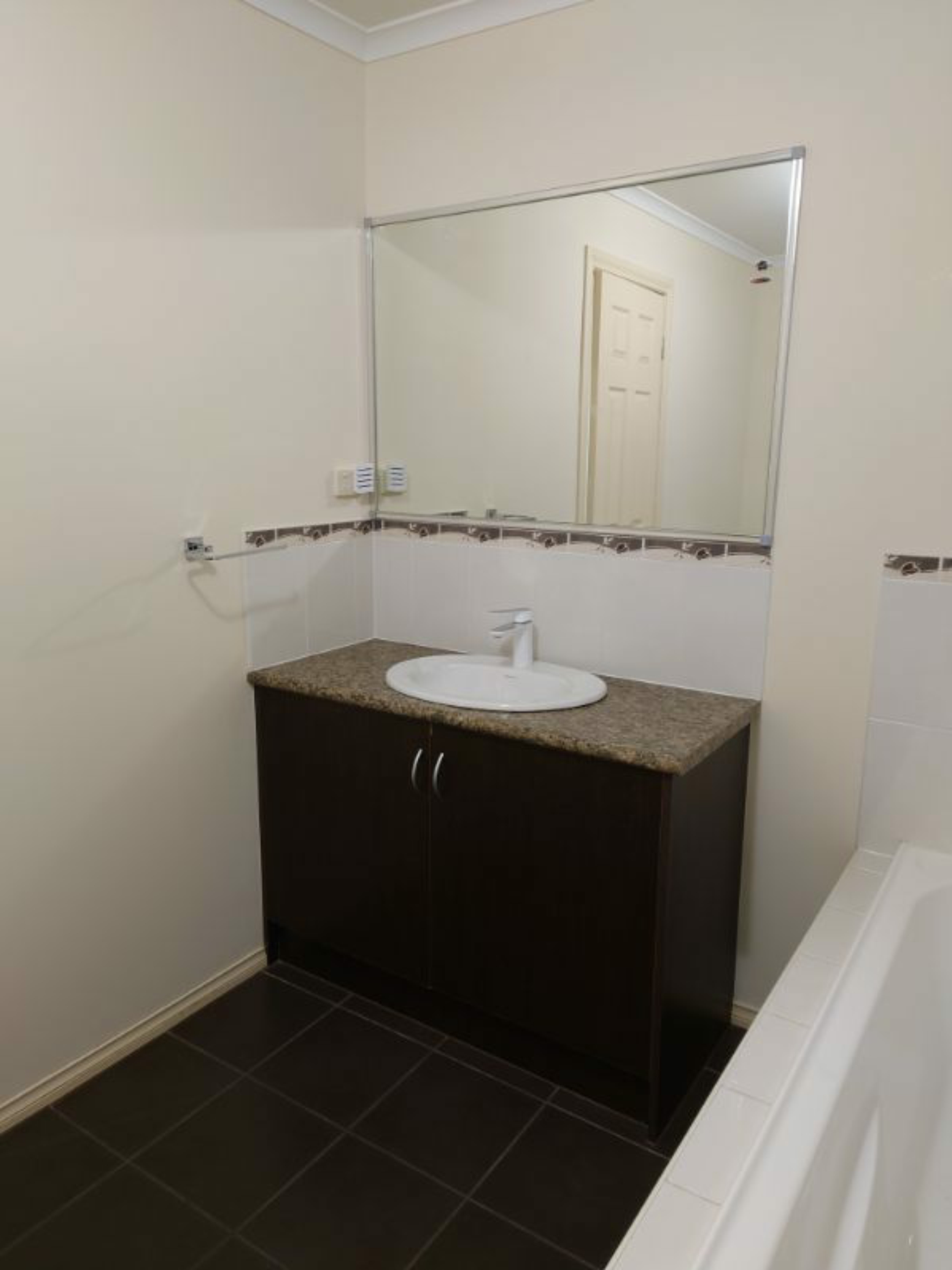 8 Hector Drive, CRANBOURNE