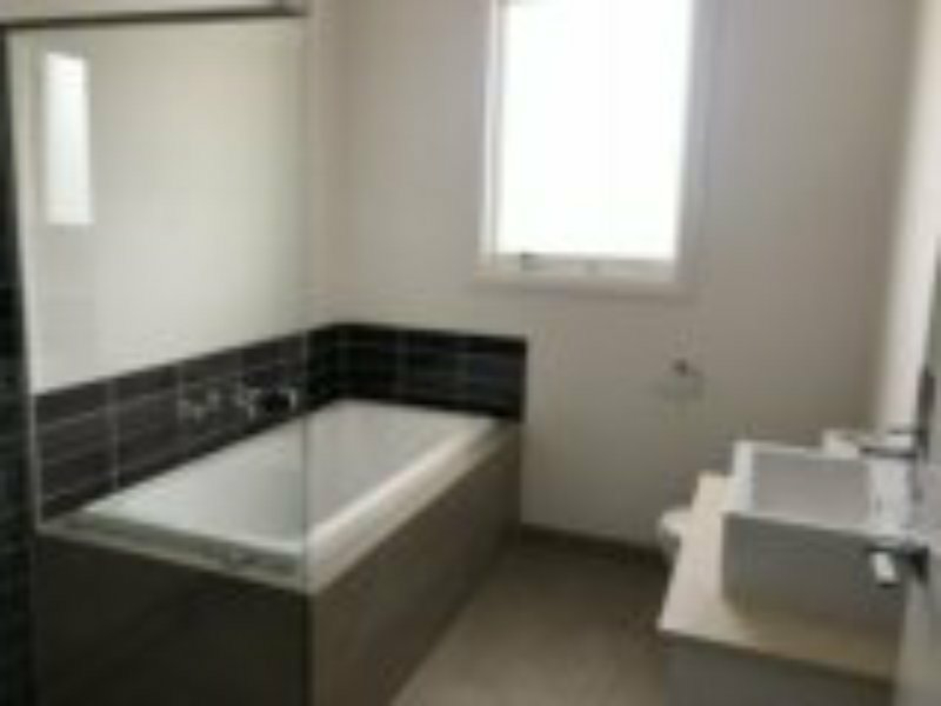 10/14-15 Hazelmere Avenue, CRANBOURNE