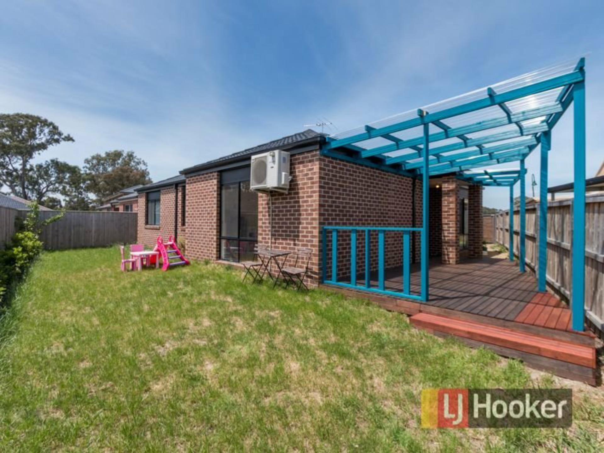 3 Tilly Place, LYNBROOK