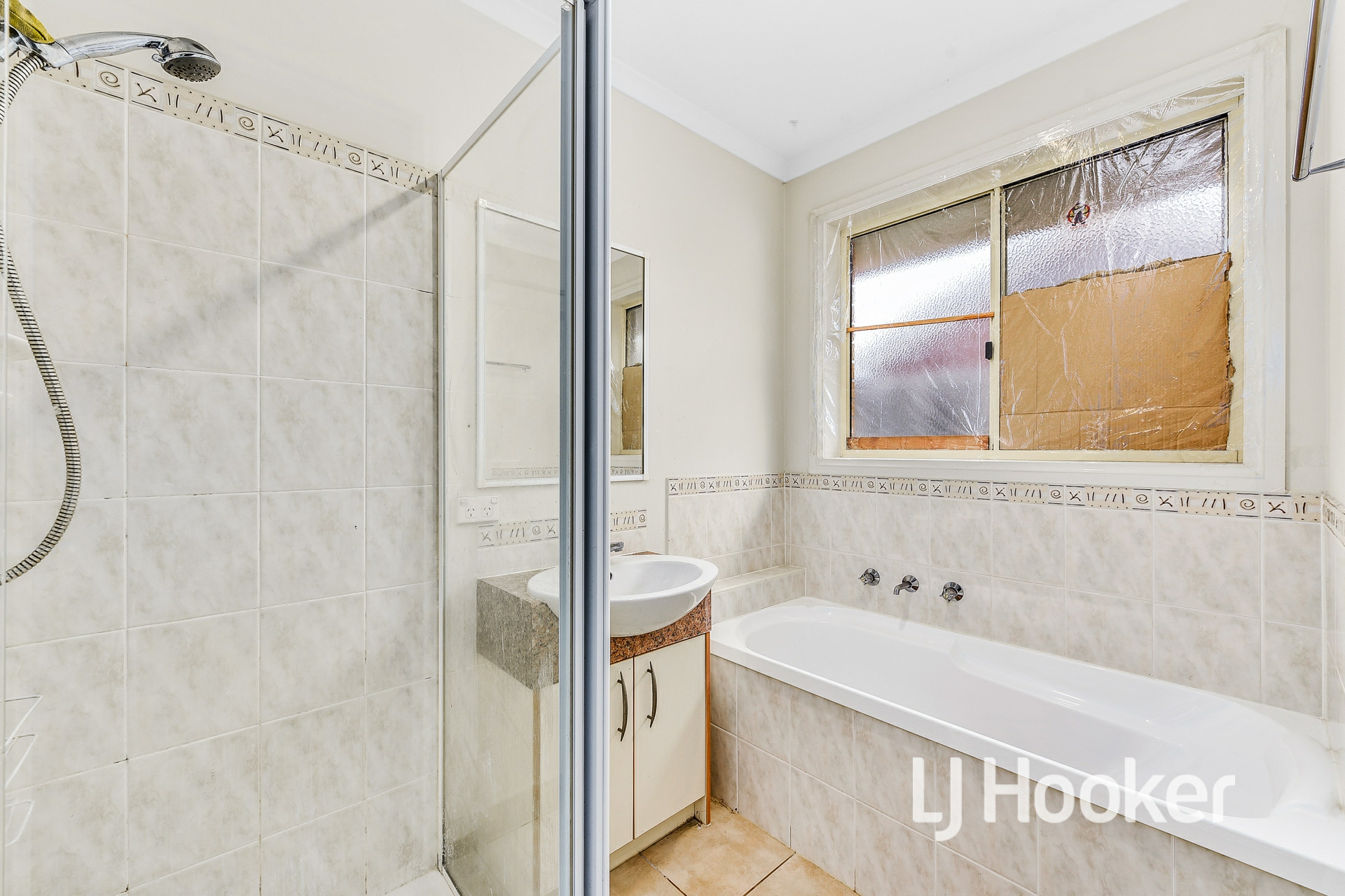4/17 Linmac Drive, HAMPTON PARK